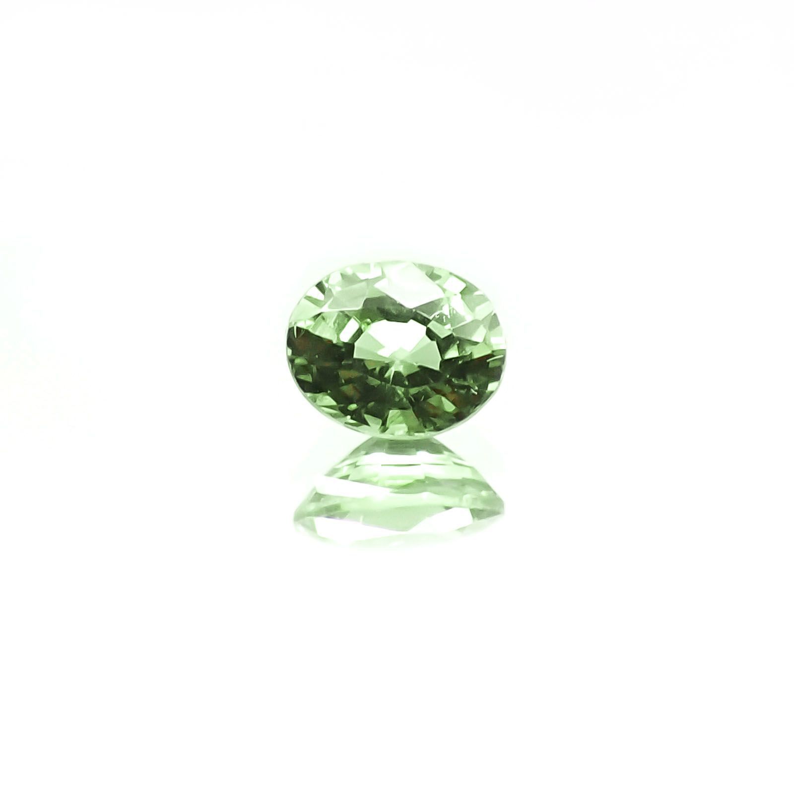 アレキサンドライト マダガスカル産 ルース 0.26ct[20106990]4.1×3.3mm前後