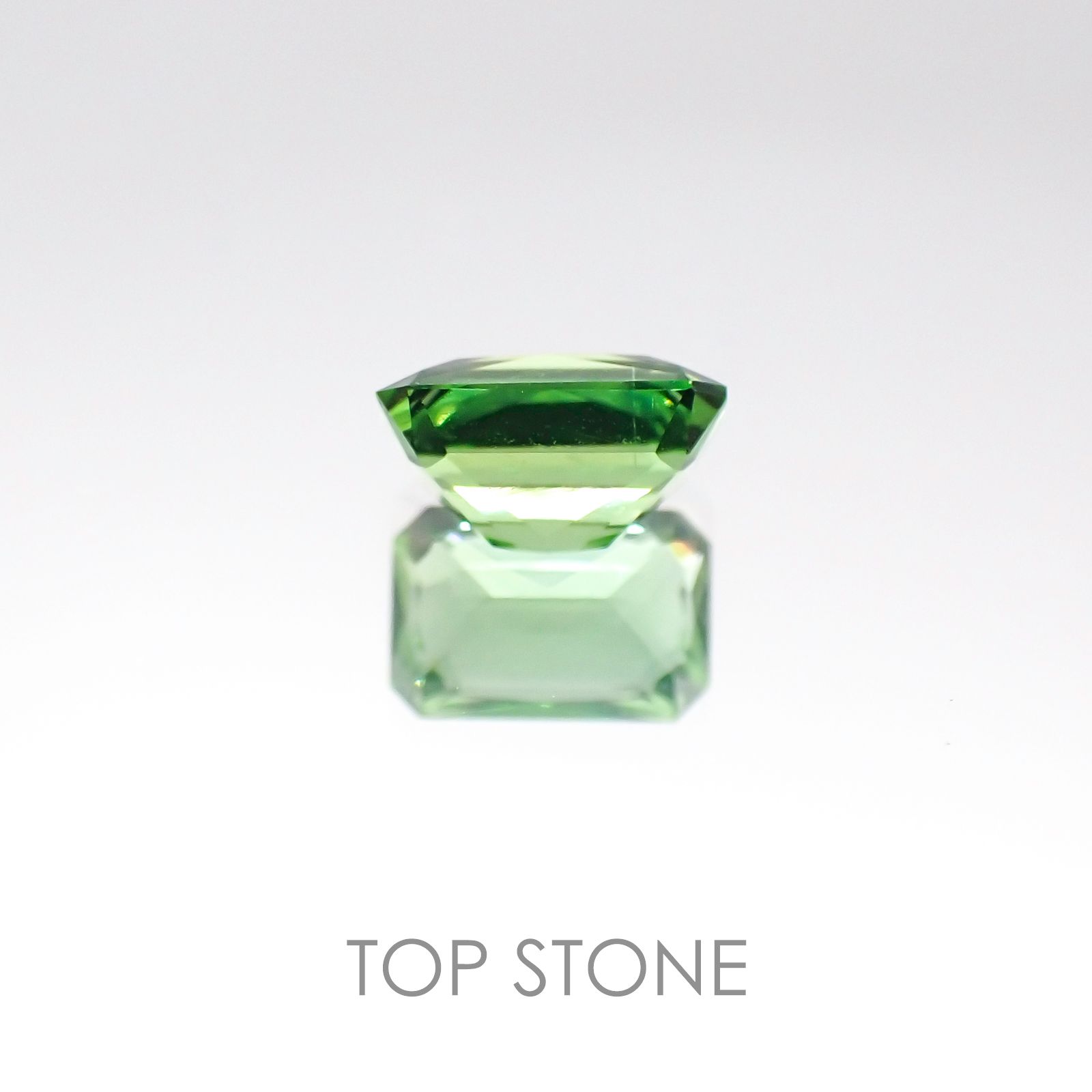 クロムトルマリン タンザニア産 ルース 0.91ct[20096212]6.9×4.5mm前後
