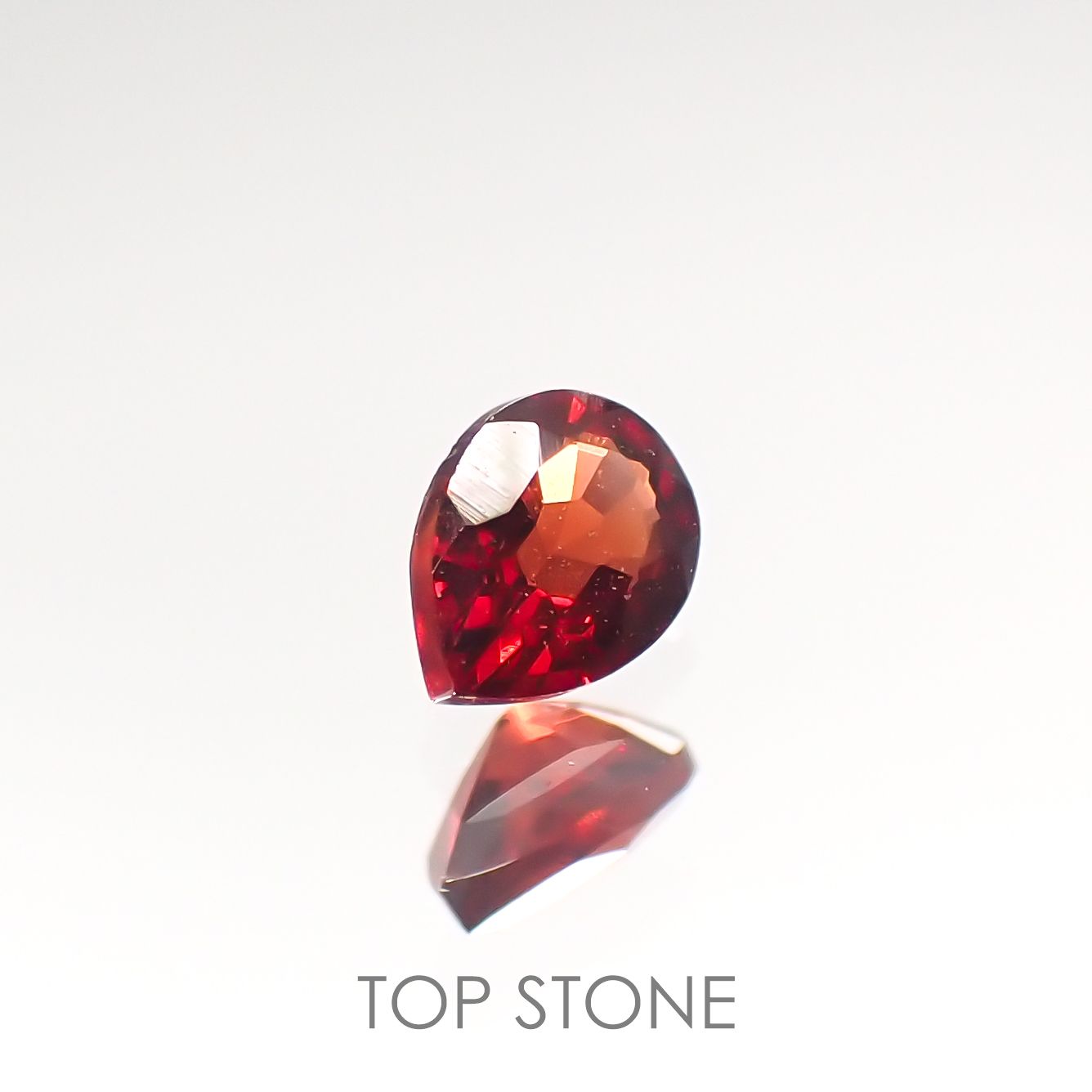 レッドスピネル ビルマ産 ルース 0.2ct[210812855]4×3mm前後