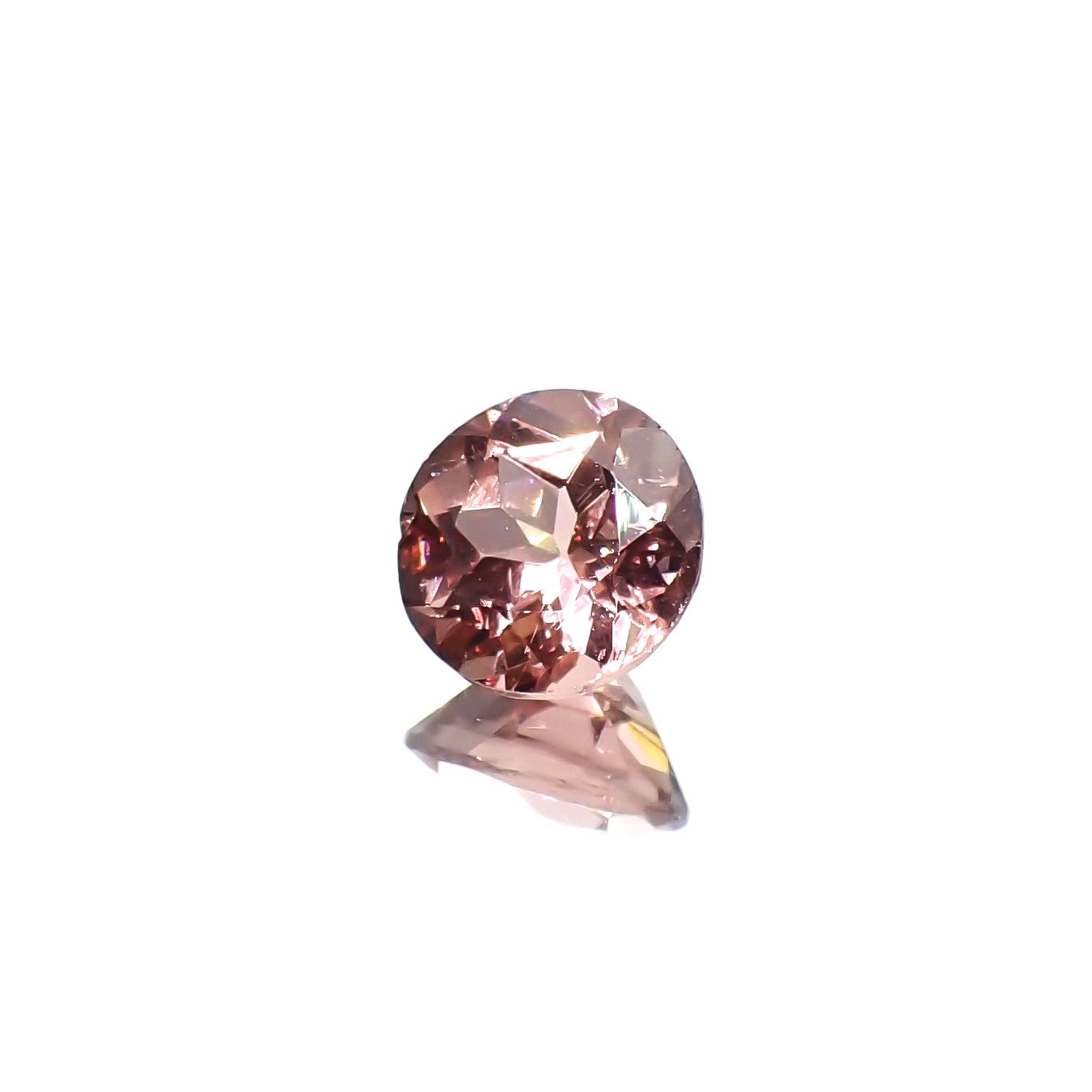 カラーシフトマラヤガーネット タンザニア産 1.54ct[231124347]7x6.8mm前後