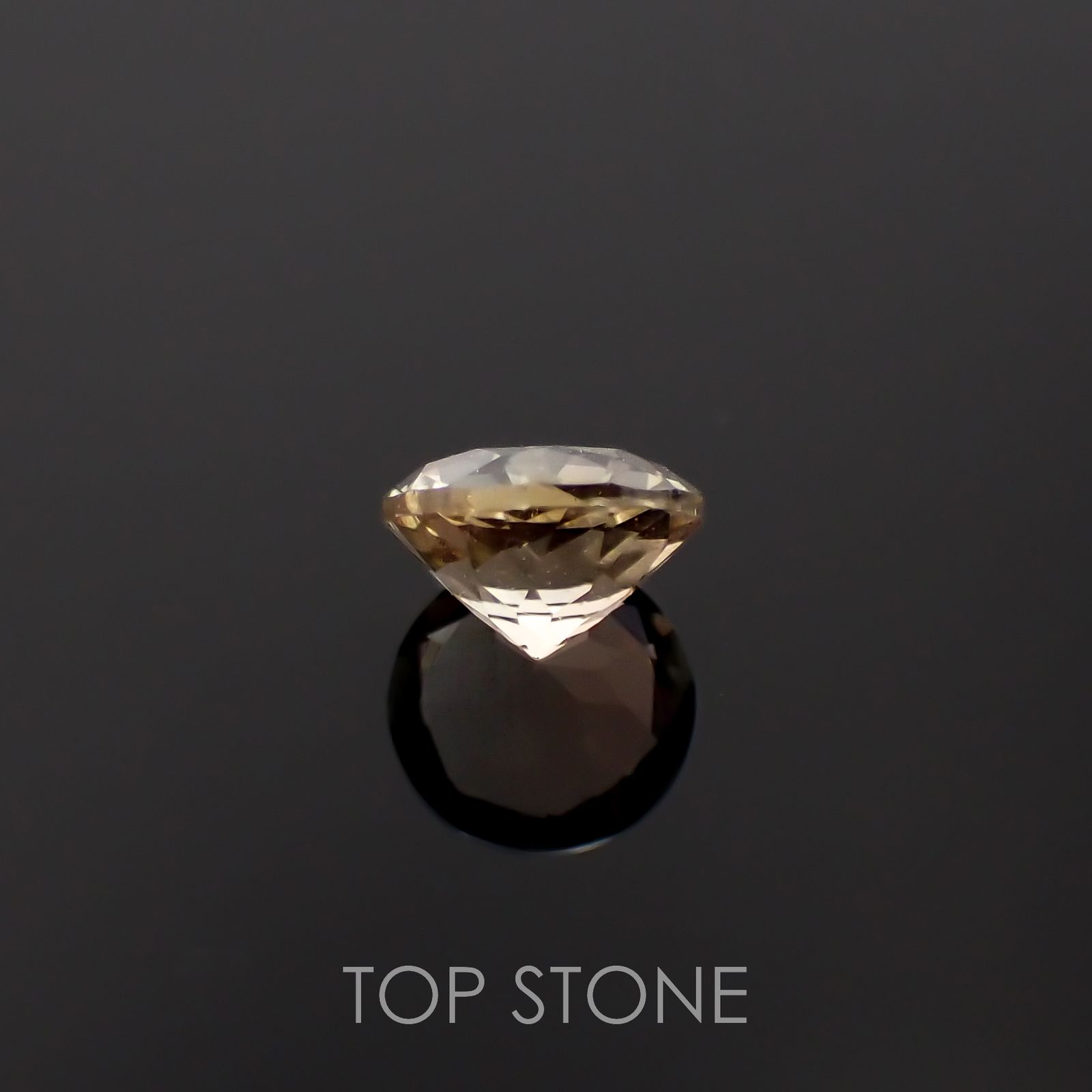 バイカラーオレゴンサンストーン アメリカ・オレゴン州産 0.74ct[230220678]6x6mm前後
