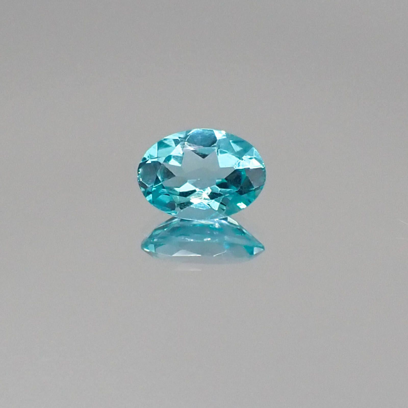 アパタイト(宝石名アパタイト)ブラジル産 0.74ct 識別済[230522009]7x5.1mm前後
