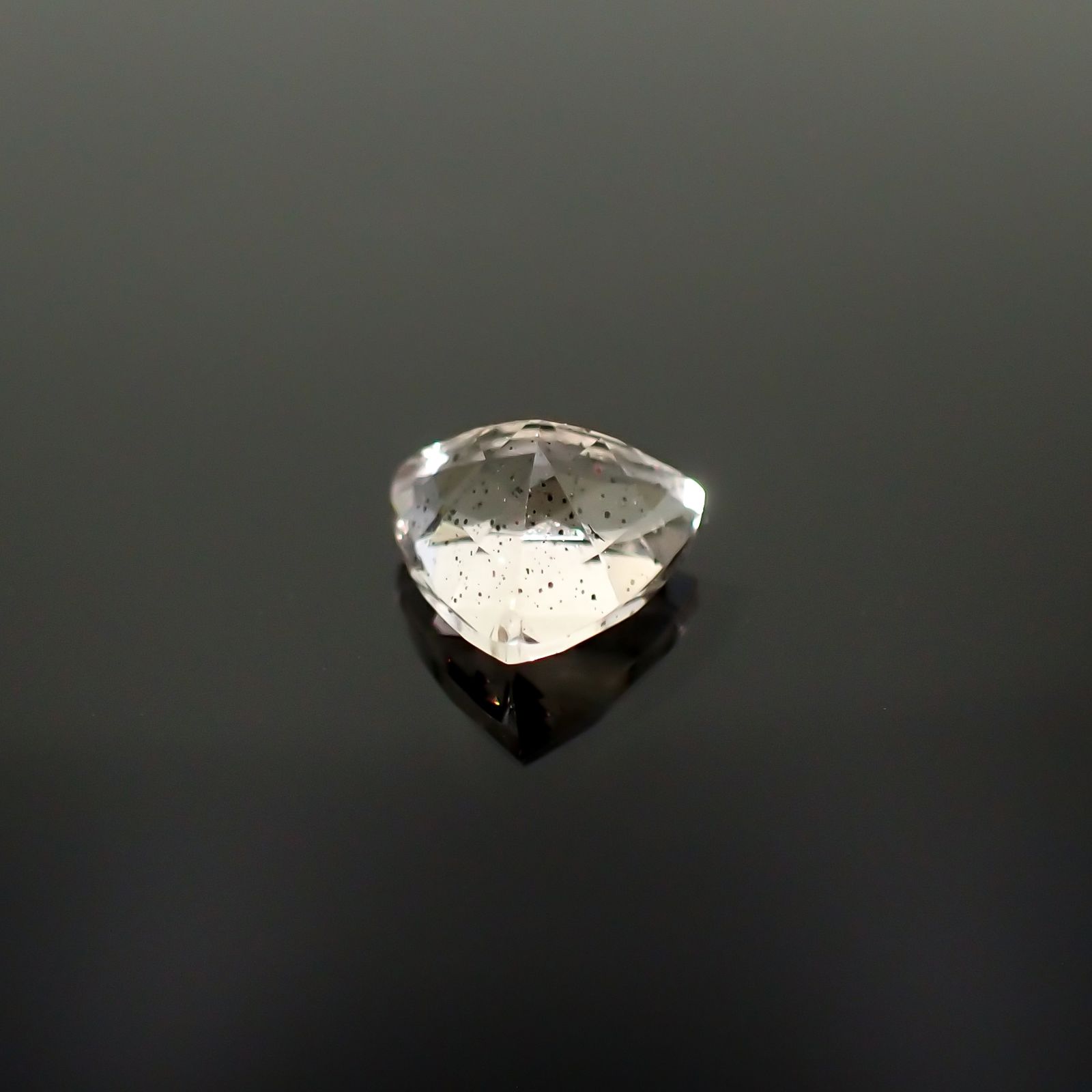 ティンカーベルクォーツ ブラジル産 0.69ct[240125448]6.1x6mm