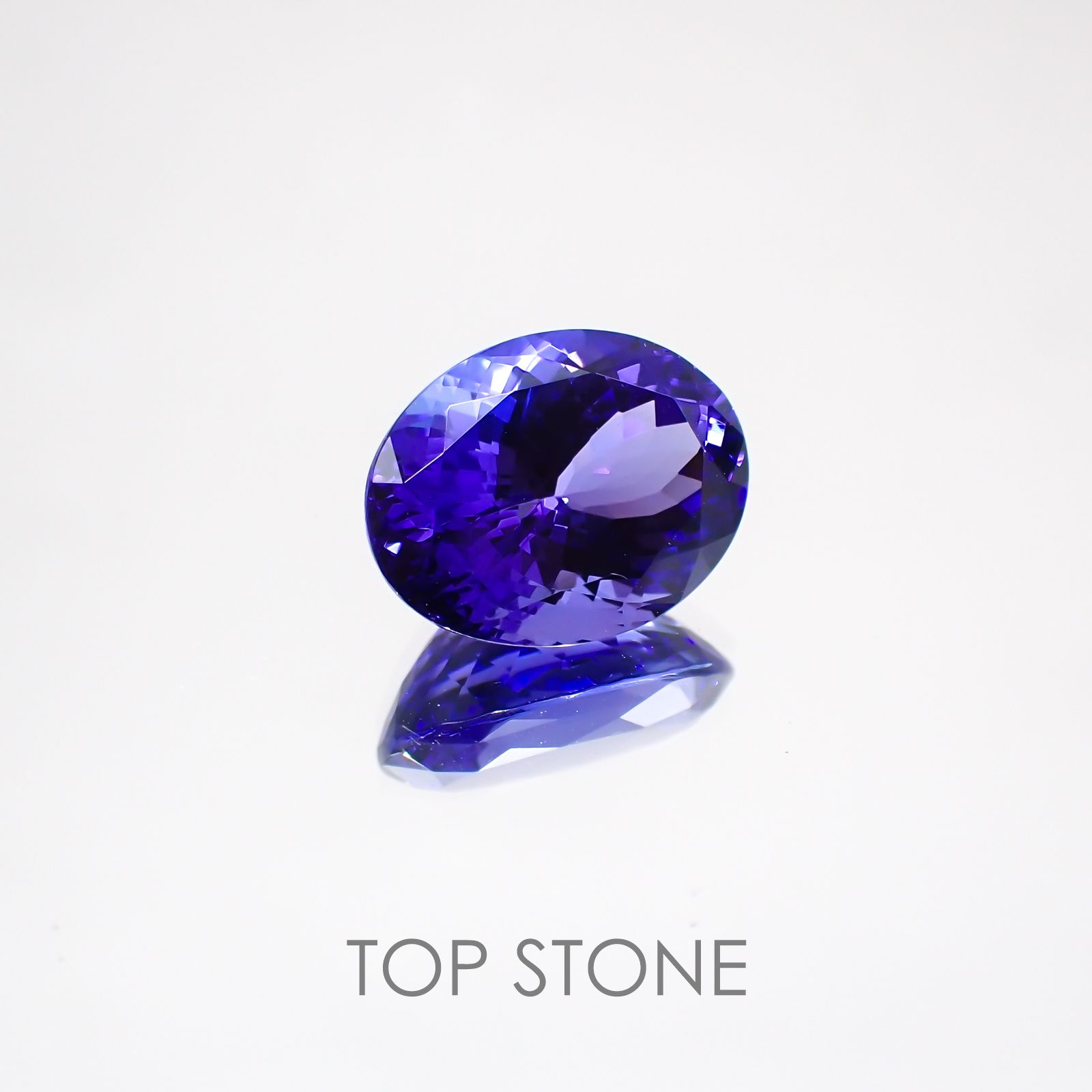 タンザナイト(宝石名タンザナイト) タンザニア産 4.242ct ソ付(彩珠)[210310318]11.5×8.8mm前後