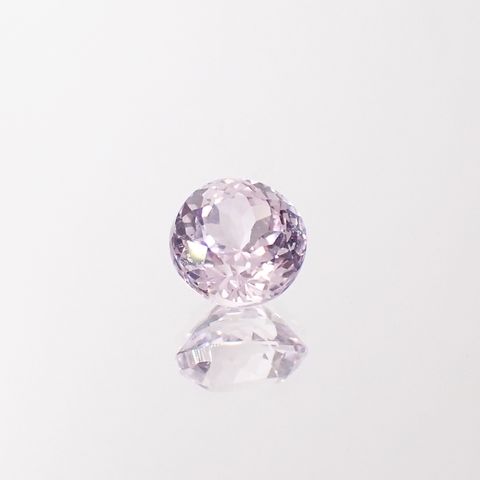 クンツァイト アフガニスタン産 0.95ct[231224771]5.8x5.7mm前後