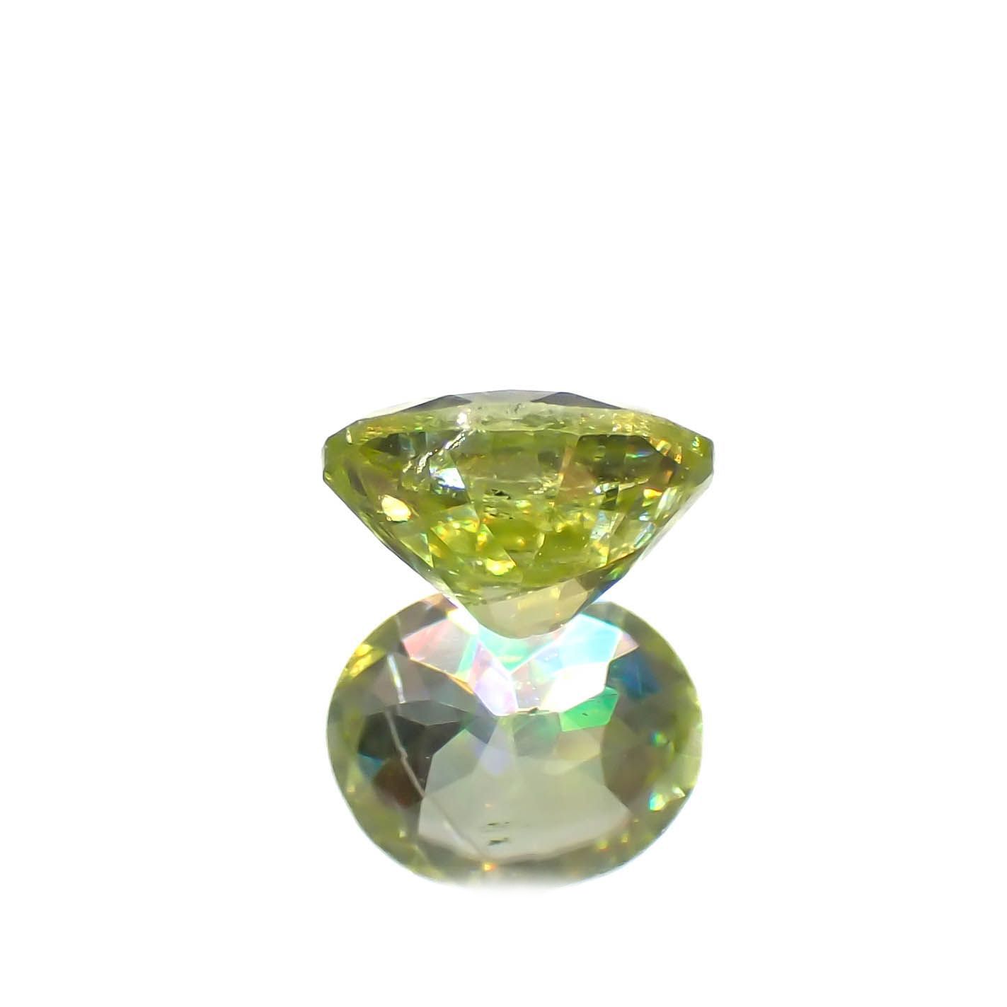 スフェーン(宝石名スフェーン)マダガスカル産 0.42ct 識別済[221219479]5.1x4.1mm前後