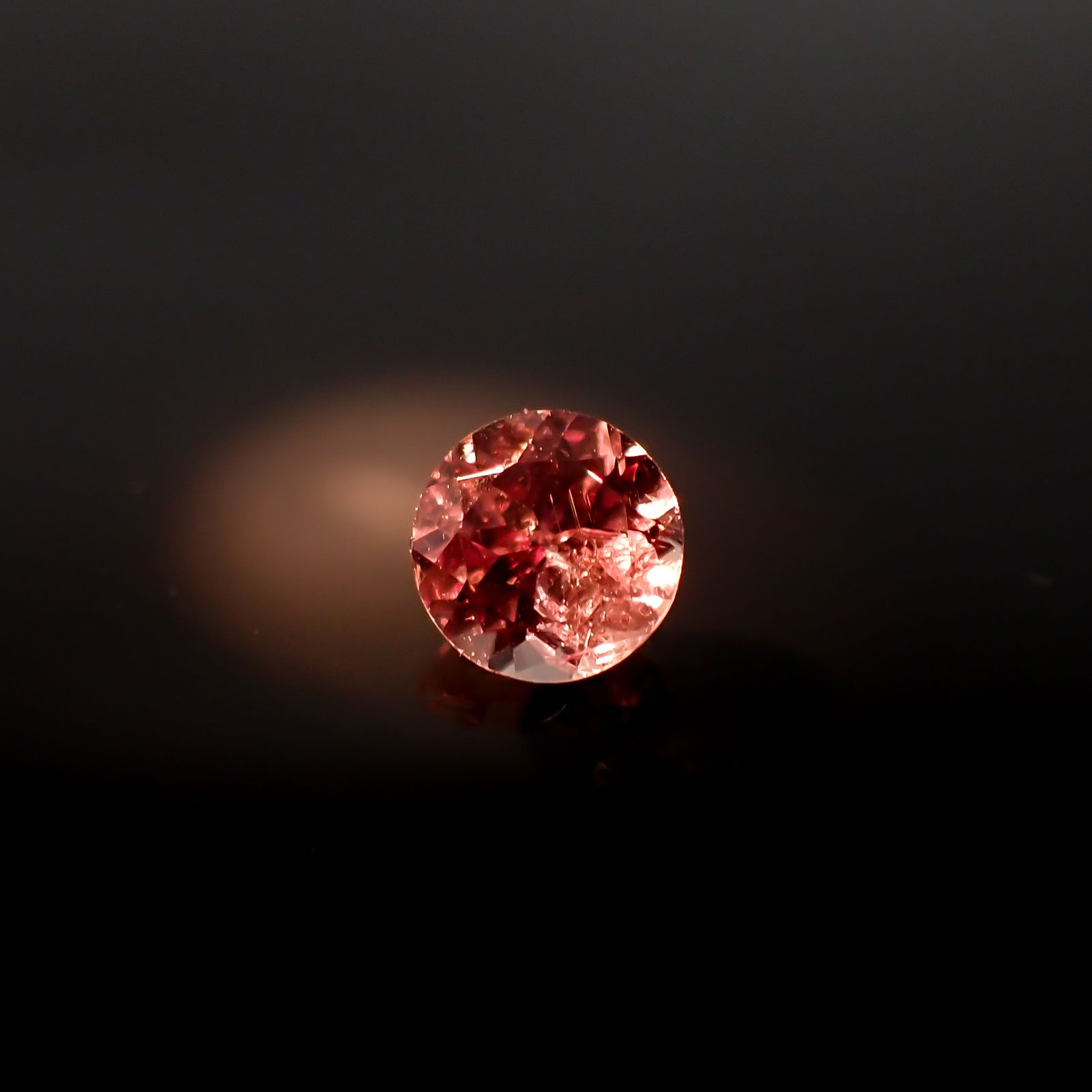 ドラゴンガーネット タンザニア産 0.60ct[240326655]5x5mm前後
