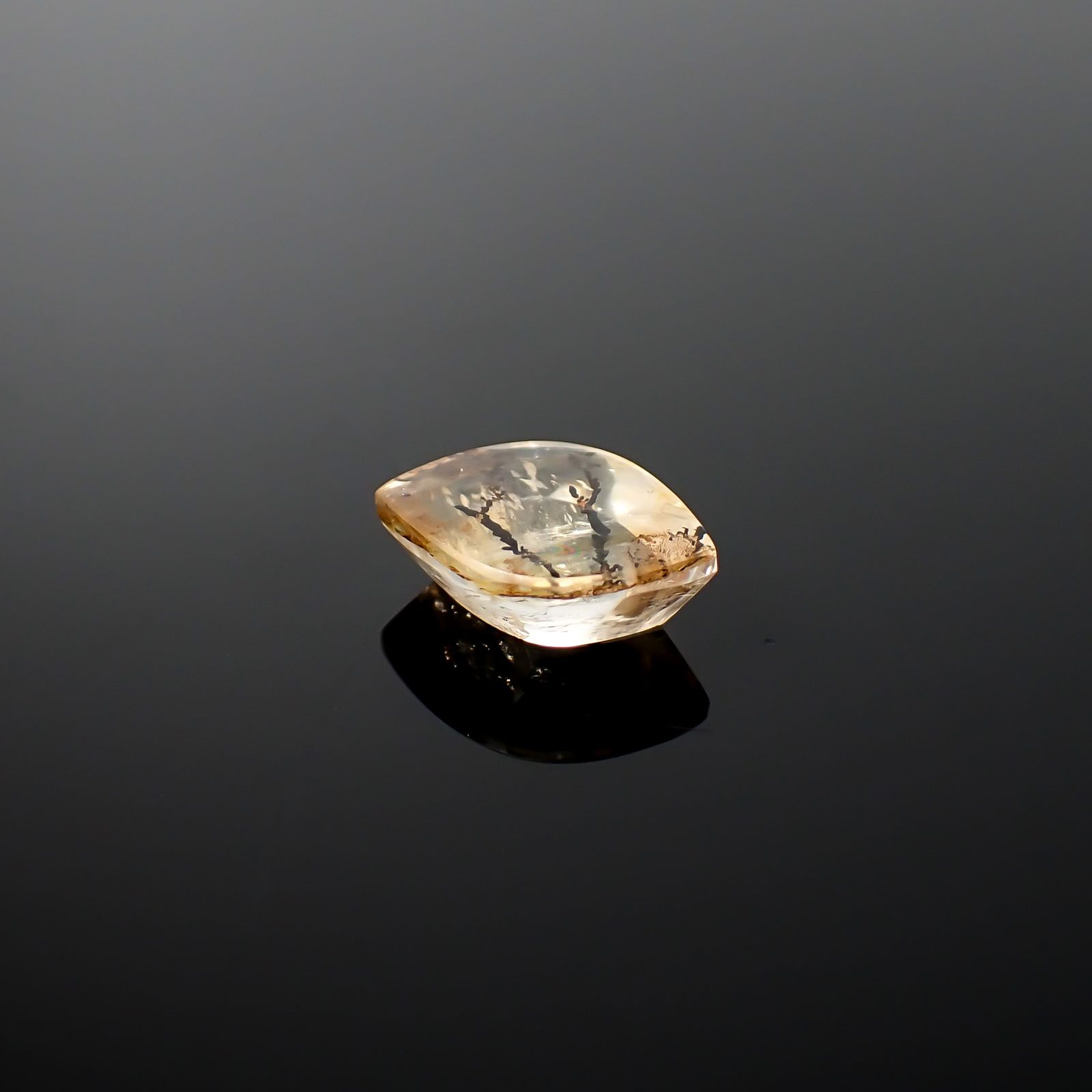 デンドリチッククォーツ ブラジル産 3.70ct / 13.2x9.4mm前後 [260832745]