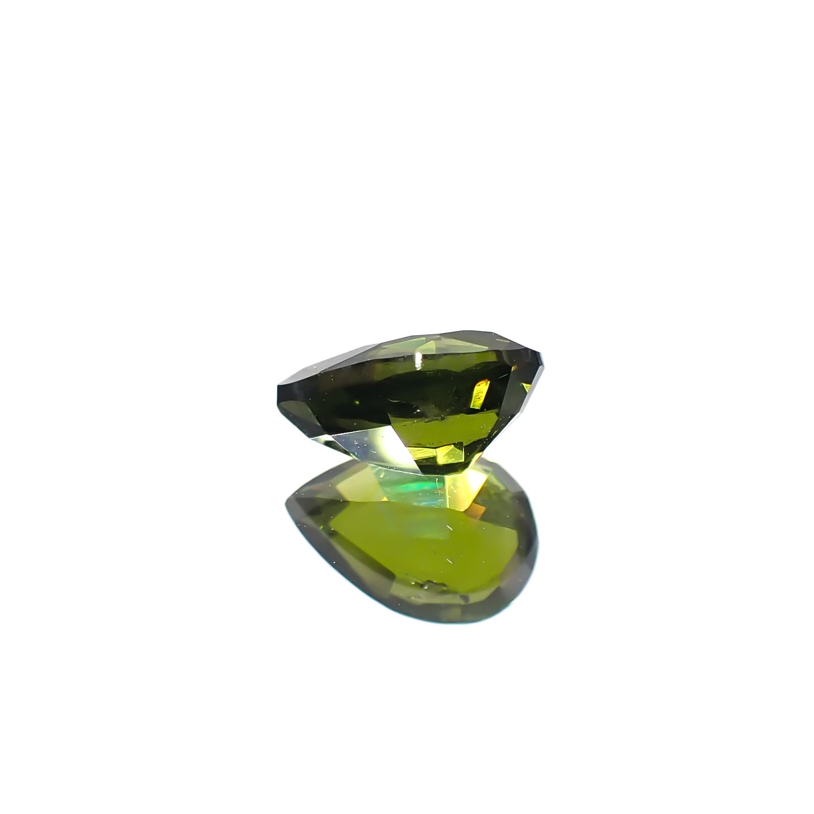 グリーンジルコン スリランカ/カンボジア産 0.97ct[240929090]7.2x4.9mm前後