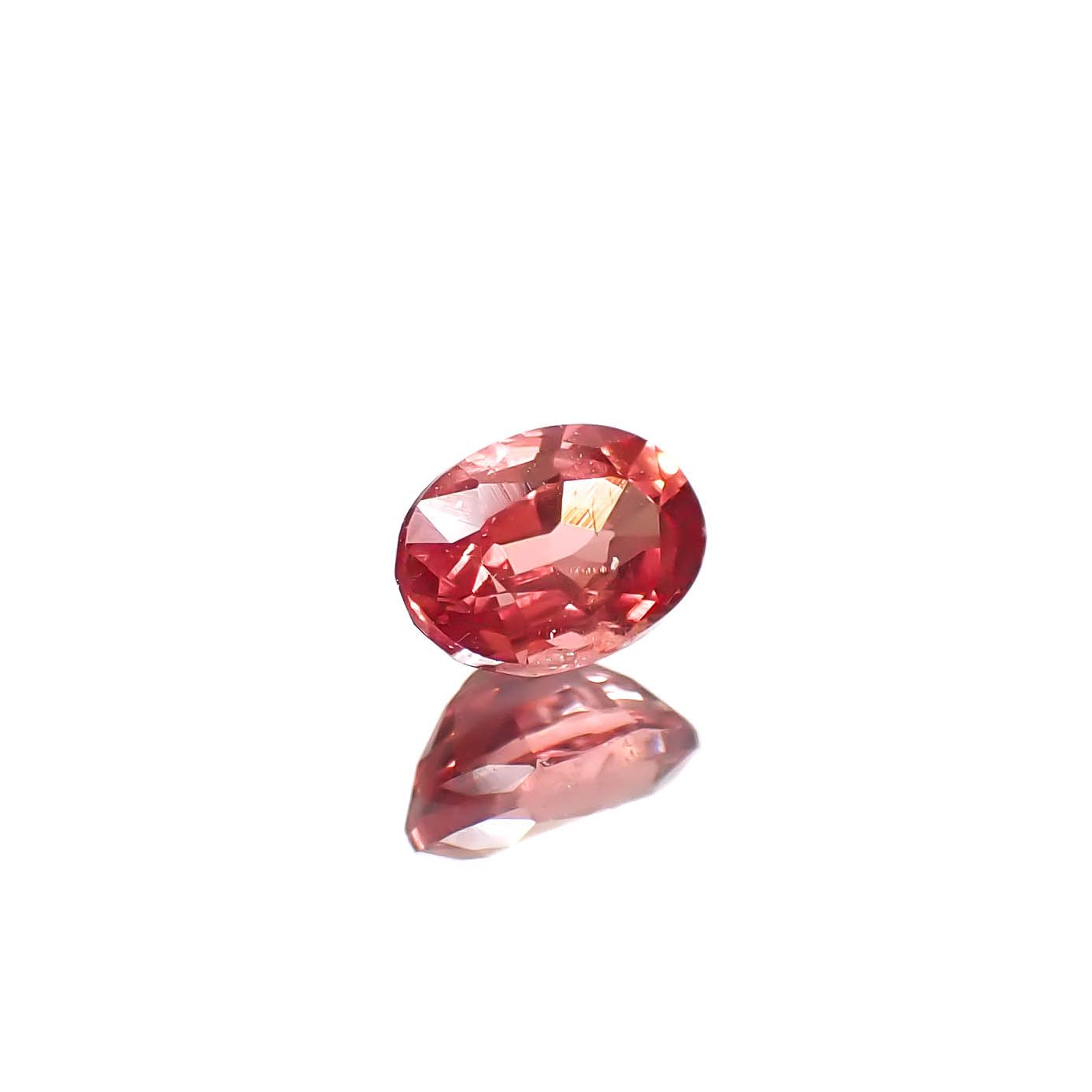 オレンジスピネル タンザニア産 0.41ct [250530342]5x3.5mm前後