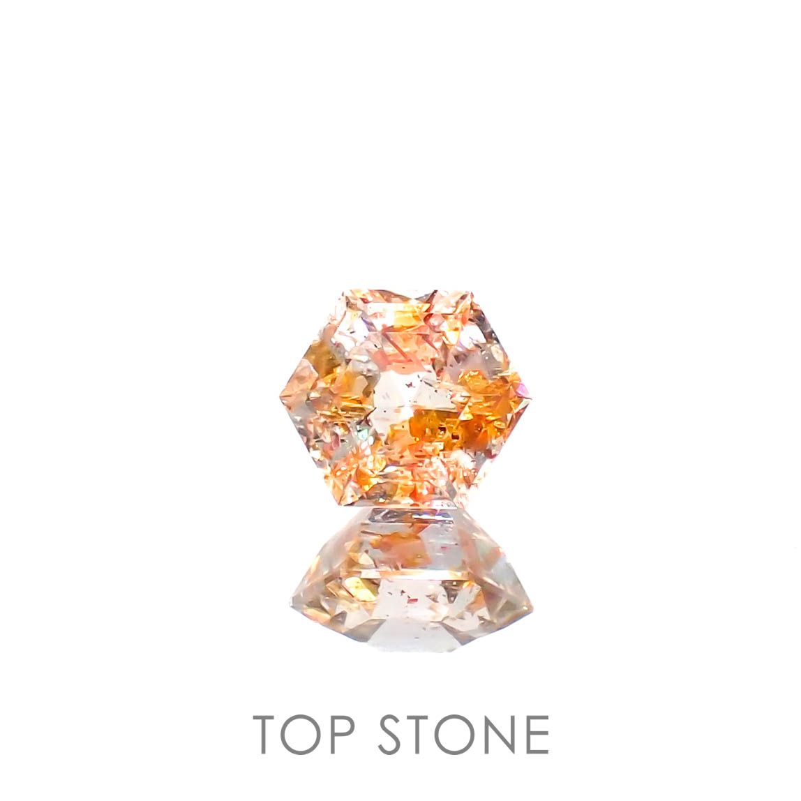 ◇ヘキサゴンカット◇イリュージョンサンストーンイリュージョンサンストーン タンザニア産 0.49ct[230320954]4.6x4.6mm前後