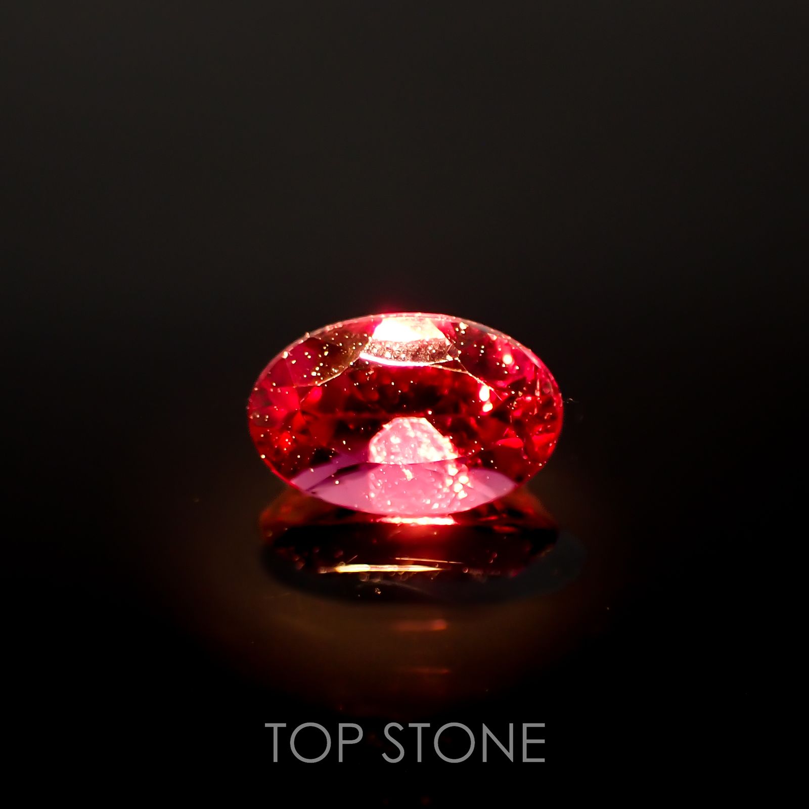 ルベライト ブラジル・ミナスジェライス州産 0.46ct[221018302]5.8x3.7mm前後
