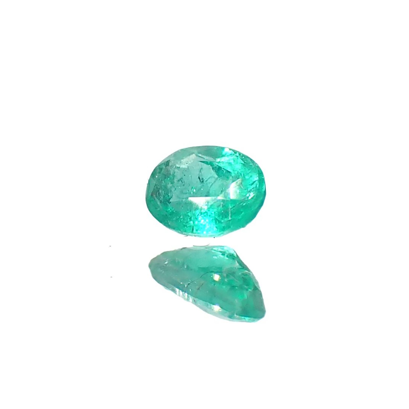 パライバトルマリン ブラジル・パライバ州バターリャ鉱山産 0.10ct / 3.4x2.6mm前後 [250931085]