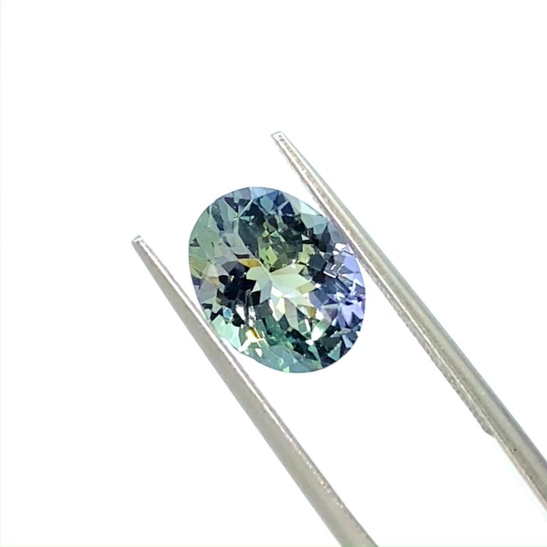 バイカラータンザナイト(宝石名タンザナイト)タンザニア産 2.87ct 識別 