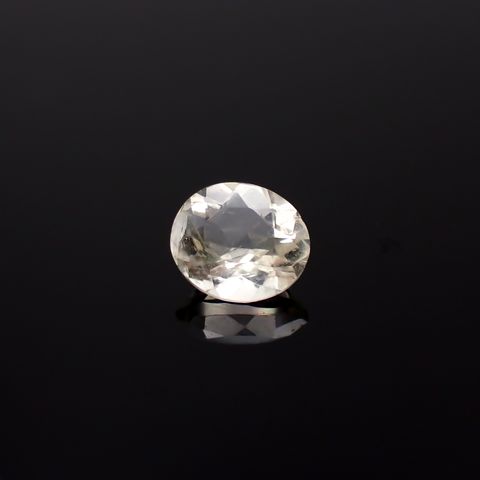 リューサイト(宝石名リューサイト)イタリア産 識別済 0.49ct / 5.8x5mm前後 [251025046]