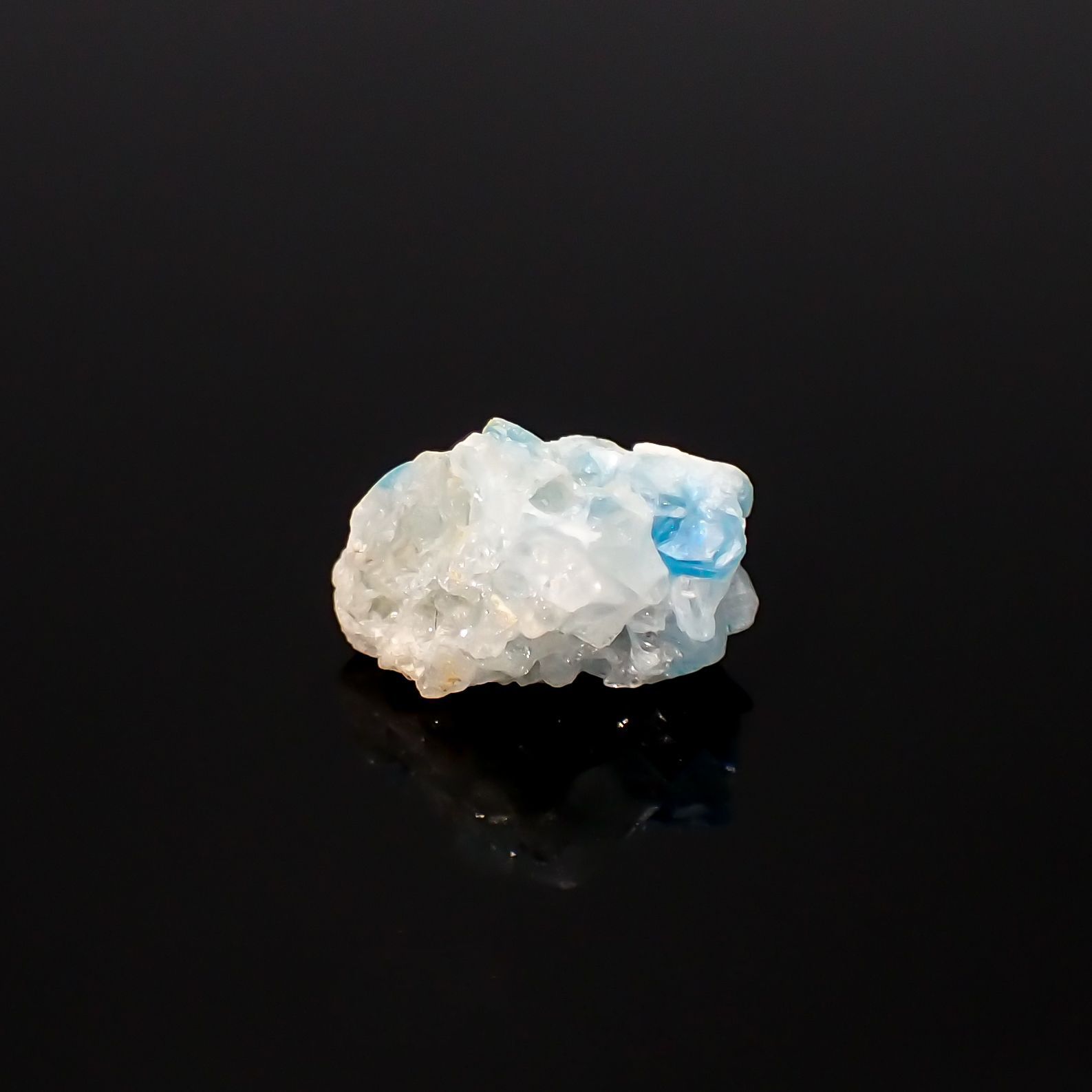 ユークレース 原石 ブラジル産 3.66ct[220515769]11.6x8mm前後