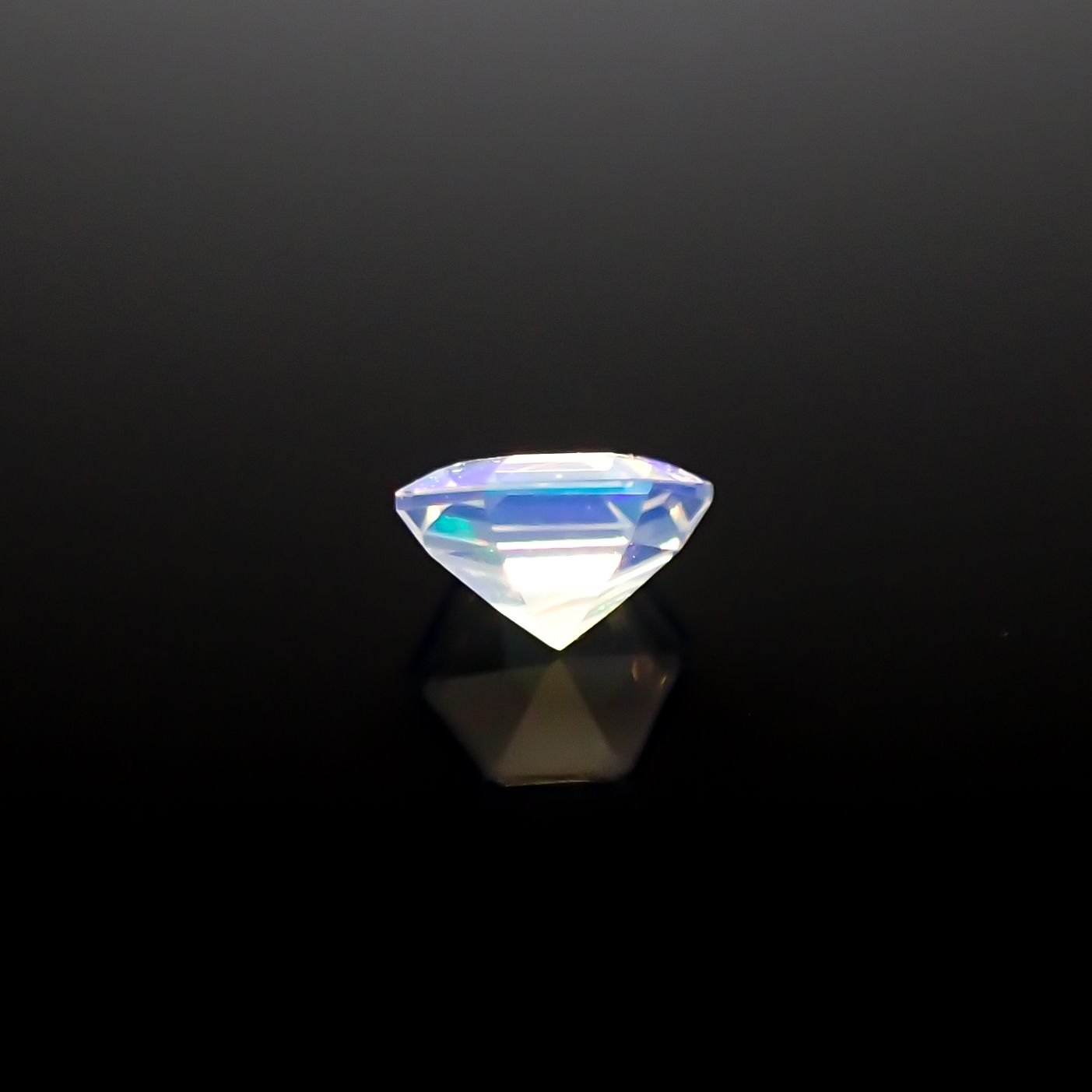 ◇ヘキサゴンカット◇エチオピアオパール エチオピア産 0.12ct[240226209]3.6x3.5mm前後