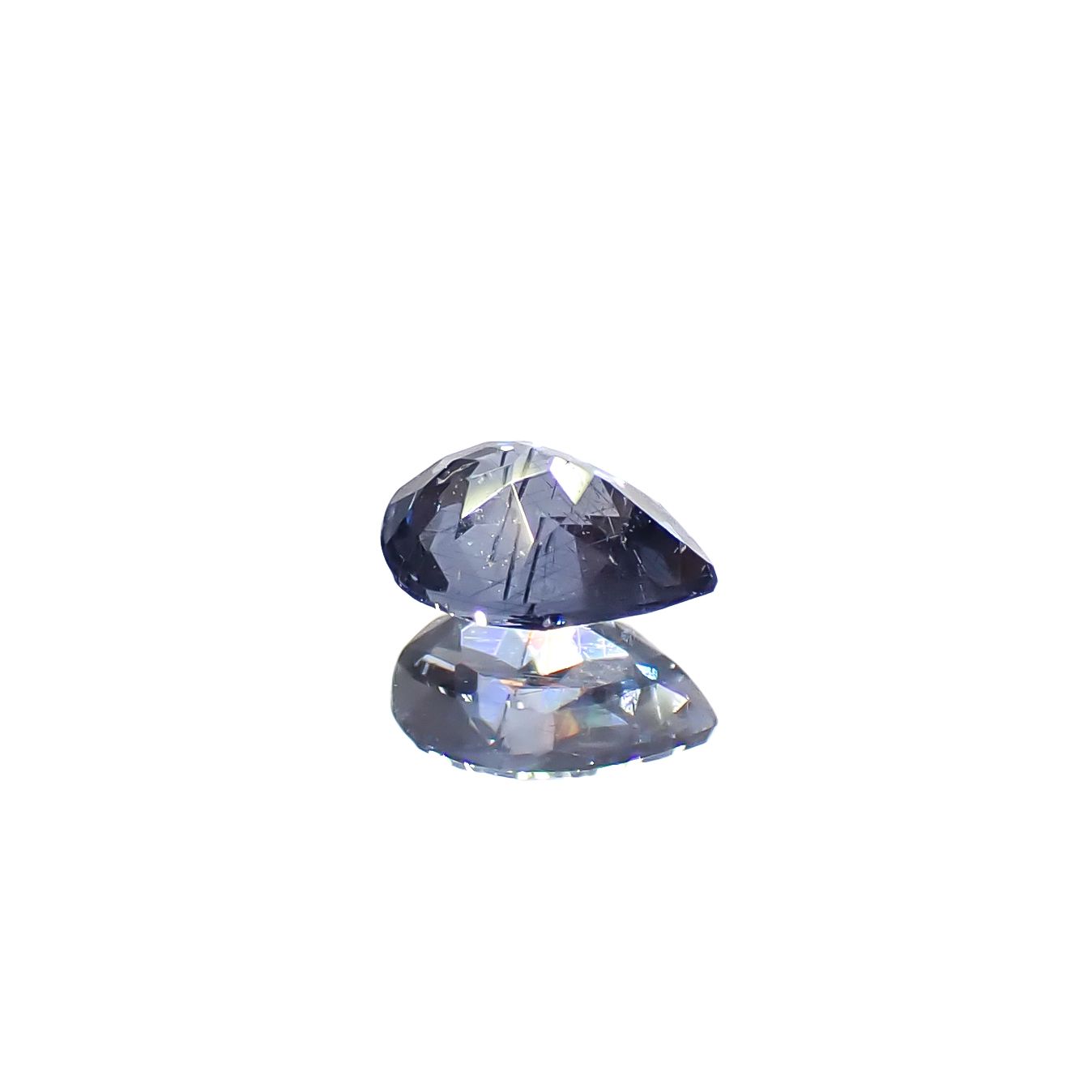 ベキリーブルーガーネット（カラーチェンジガーネット アレキタイプ） マダガスカル・ベキリー産 0.18ct [241029381]4.1x3mm前後