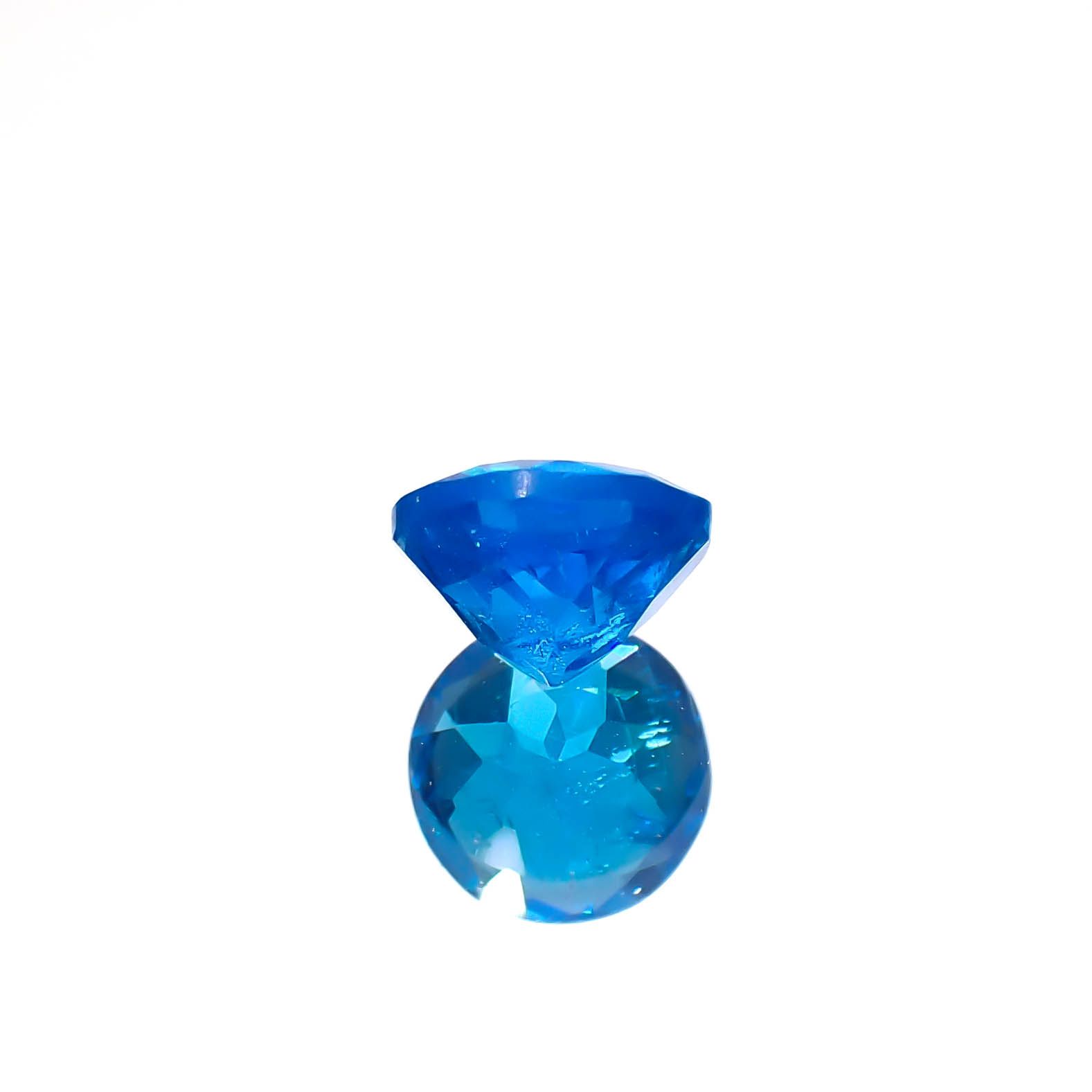 ネオンブルーアパタイト マダガスカル産 0.85ct[240628095]5.9x5.9mm前後