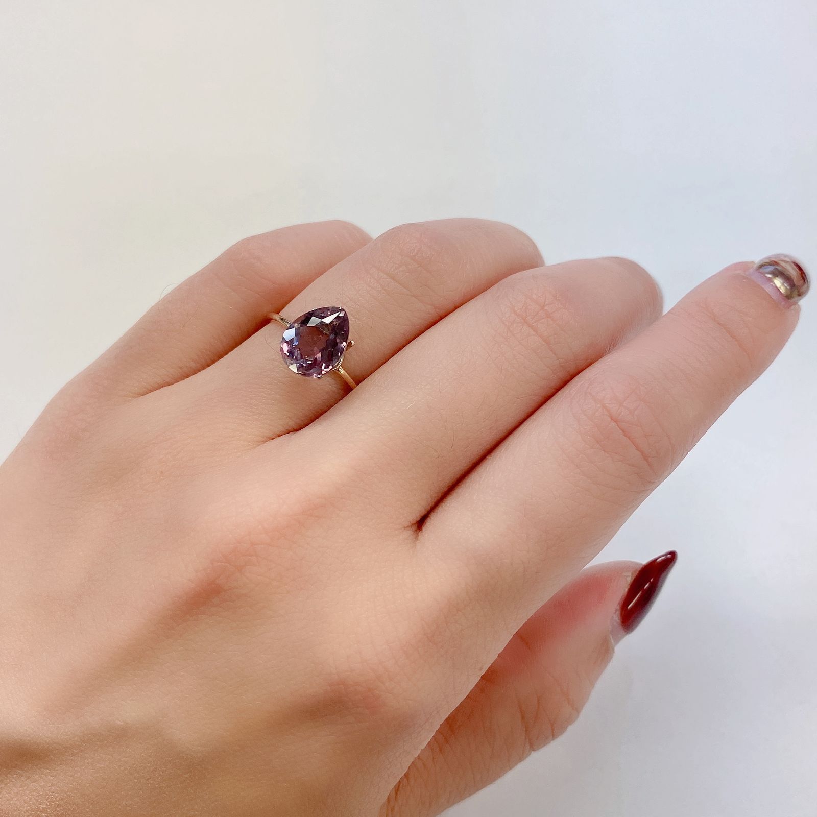 ピンクダイアスポア(宝石名ダイアスポア カラーチェンジ・タイプ) アフガニスタン産 2.863ct ソ付(彩珠)[21019210]10.1×7.7mm前後