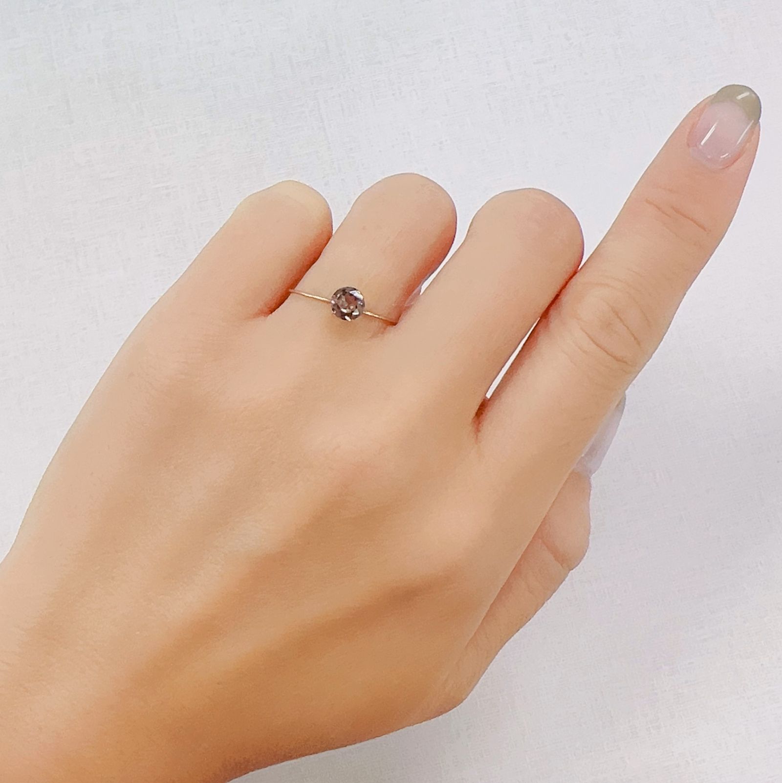 カラーシフトマラヤガーネット(宝石名ガーネット)タンザニア・マヘンゲ産 0.65ct 識別済[230823056]5.2x5.2mm前後