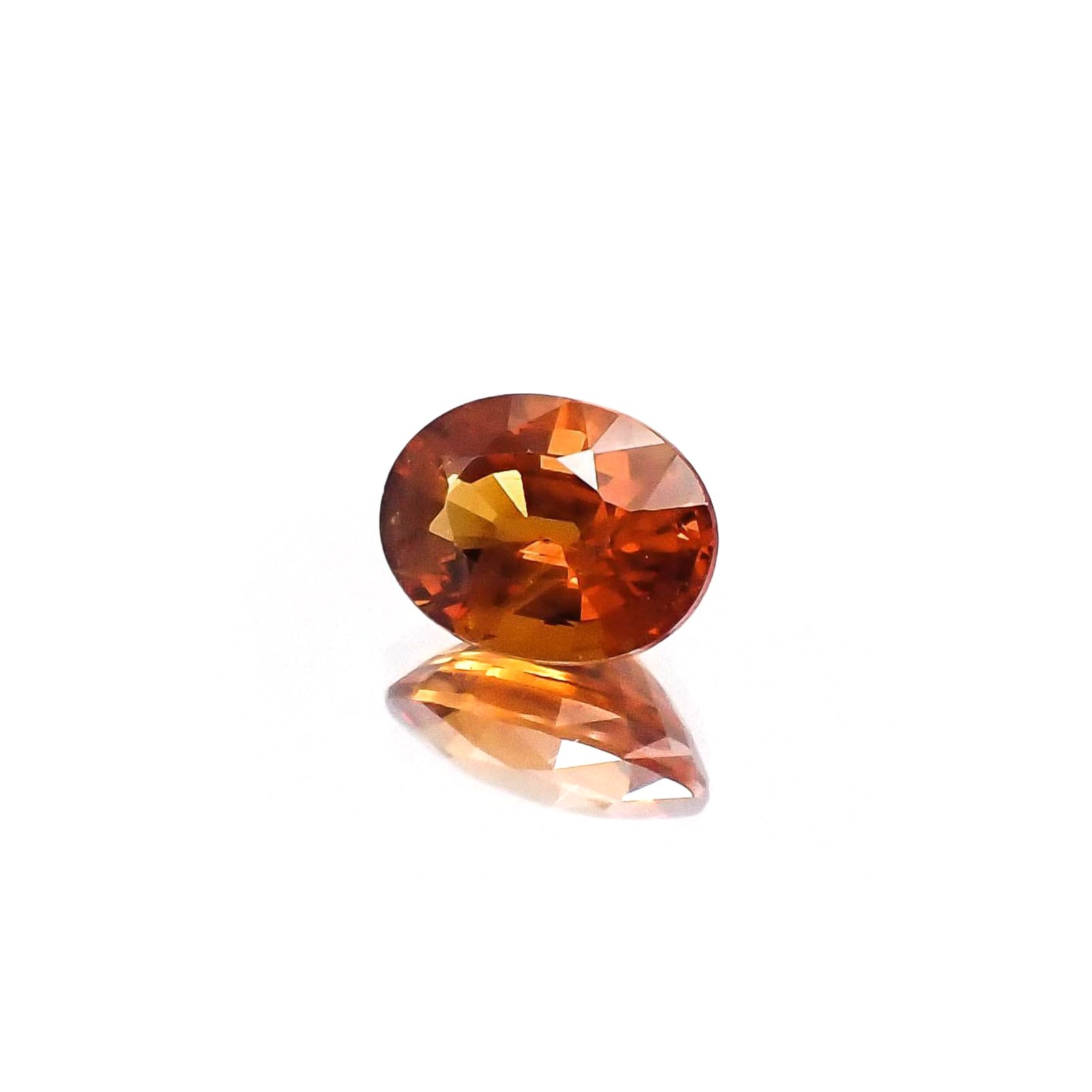 スペサルティンガーネット(宝石名スペサルティン・ガーネット)ナイジェリア産 識別済 1.15ct / 7x5.2mm前後 [260622156]