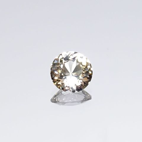 ゾイサイト 非加熱(宝石名ゾイサイト)タンザニア産 ソ付(彩珠) 0.951ct / 6.6x6.6mm前後 [221018873]