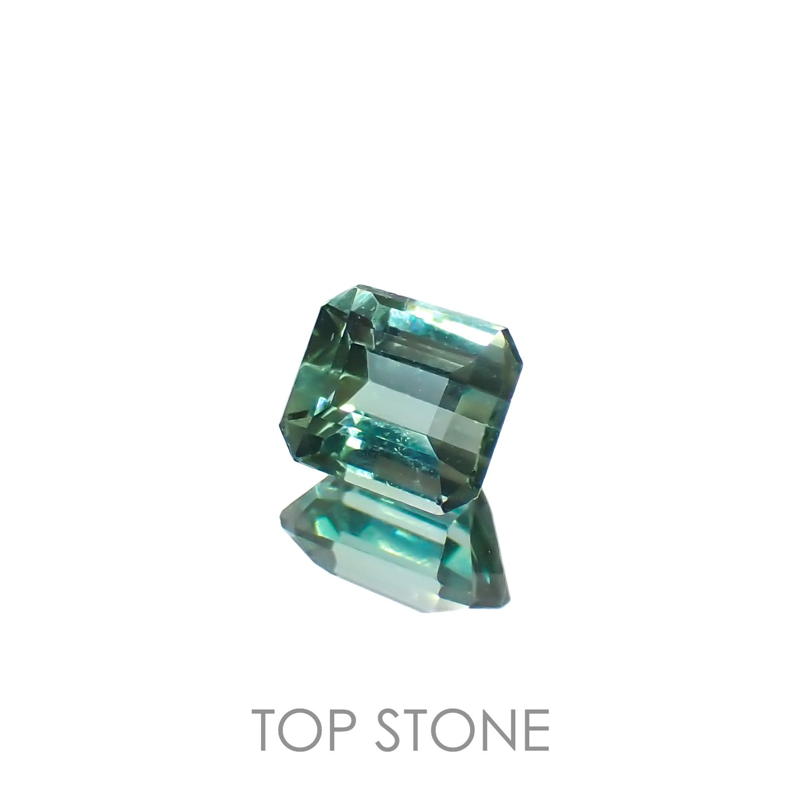 ブルーグリーントルマリン(宝石名トルマリン)ルワンダ産 0.93ct 識別済[221118986]6x5.1mm前後