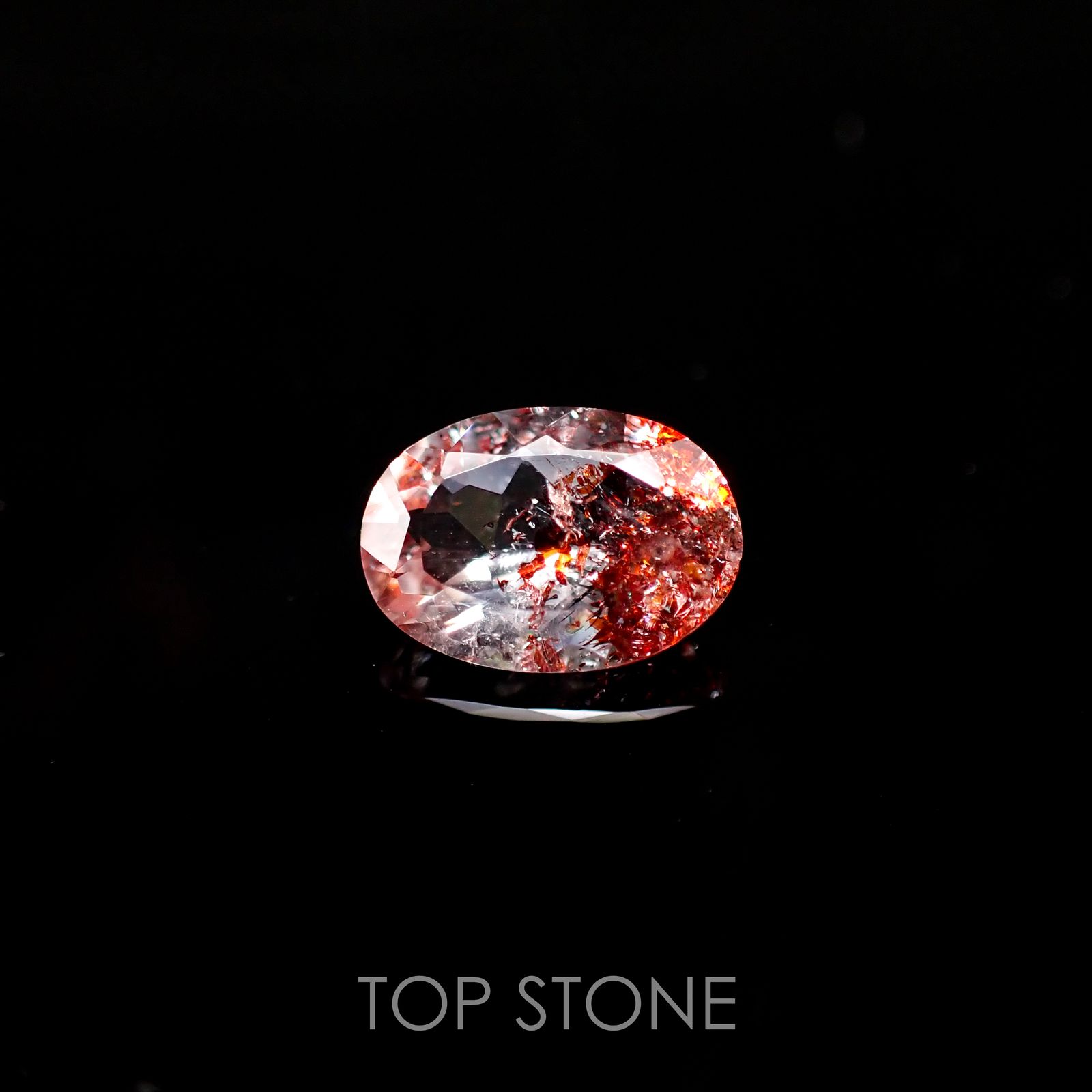 ファイヤークォーツ ナイジェリア産 ルース 1.73ct[210610716]10×7mm前後