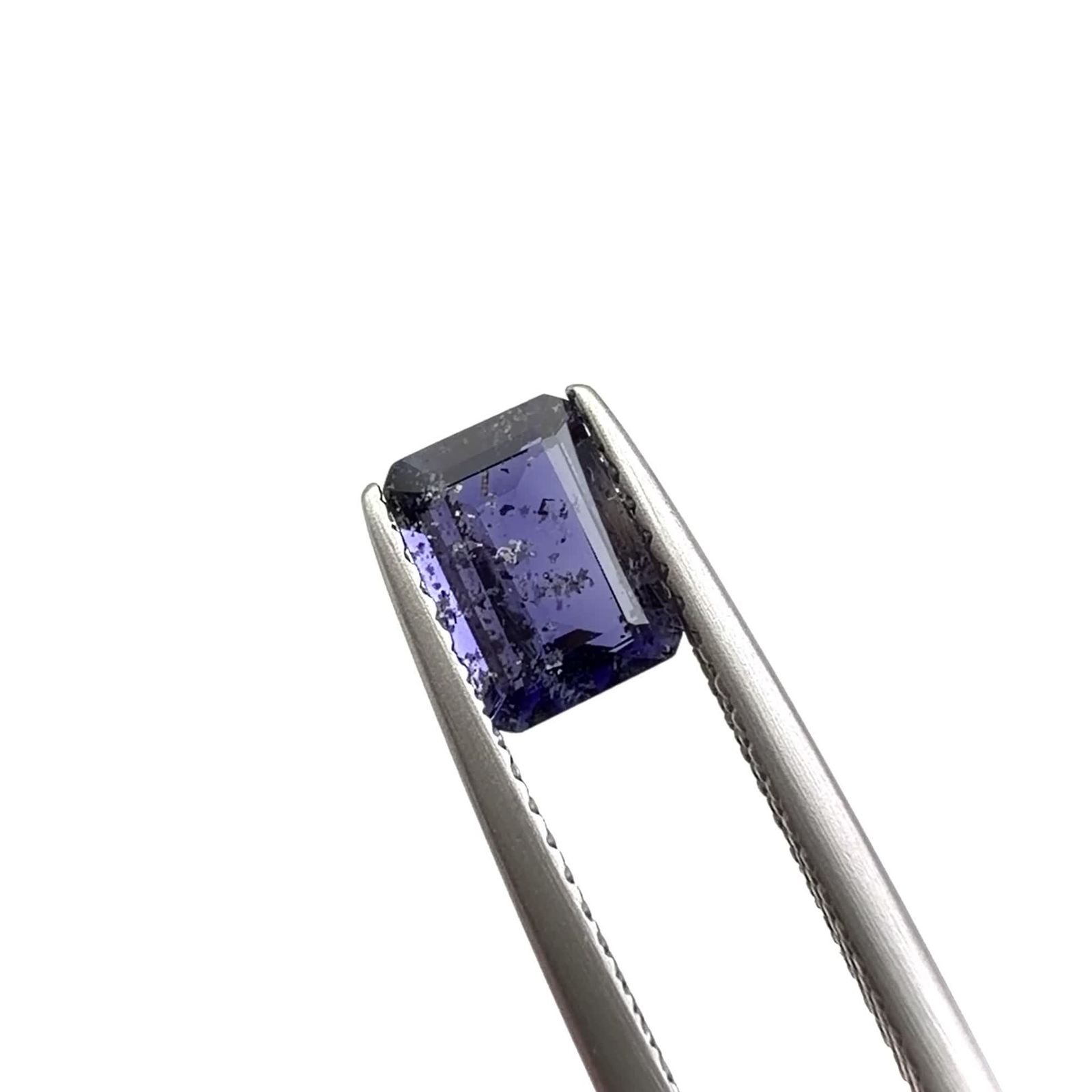 アイオライトサンストーン インド/ブラジル産 0.81ct / 6.9x5mm前後