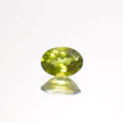 ベスビアナイト(宝石名アイドクレース)ケニア産 0.75ct 識別済[220115509]6.4x4.7mm前後
