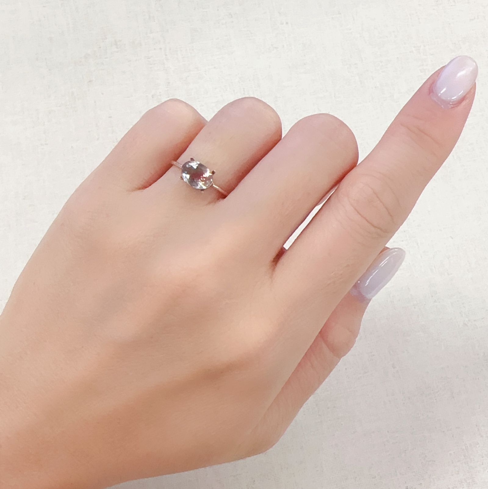 パーティカラーオレゴンサンストーン アメリカ・オレゴン州産 0.93ct[230722847]7.8x5.7mm前後
