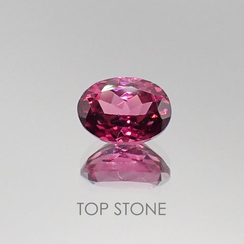マラヤガーネット(宝石名ガーネット) タンザニア・マヘンゲ産 1.20ct 識別済[20052306]7×5mm前後