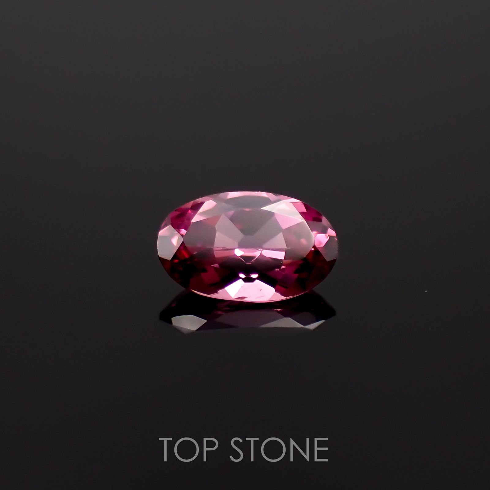 カラーシフトマラヤガーネット タンザニア産 0.43ct[230120282]6x3.7mm前後