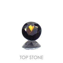 エピドート(宝石名エピドート)パキスタン産 0.17ct 識別済[221018701]3.5x3.4mm前後