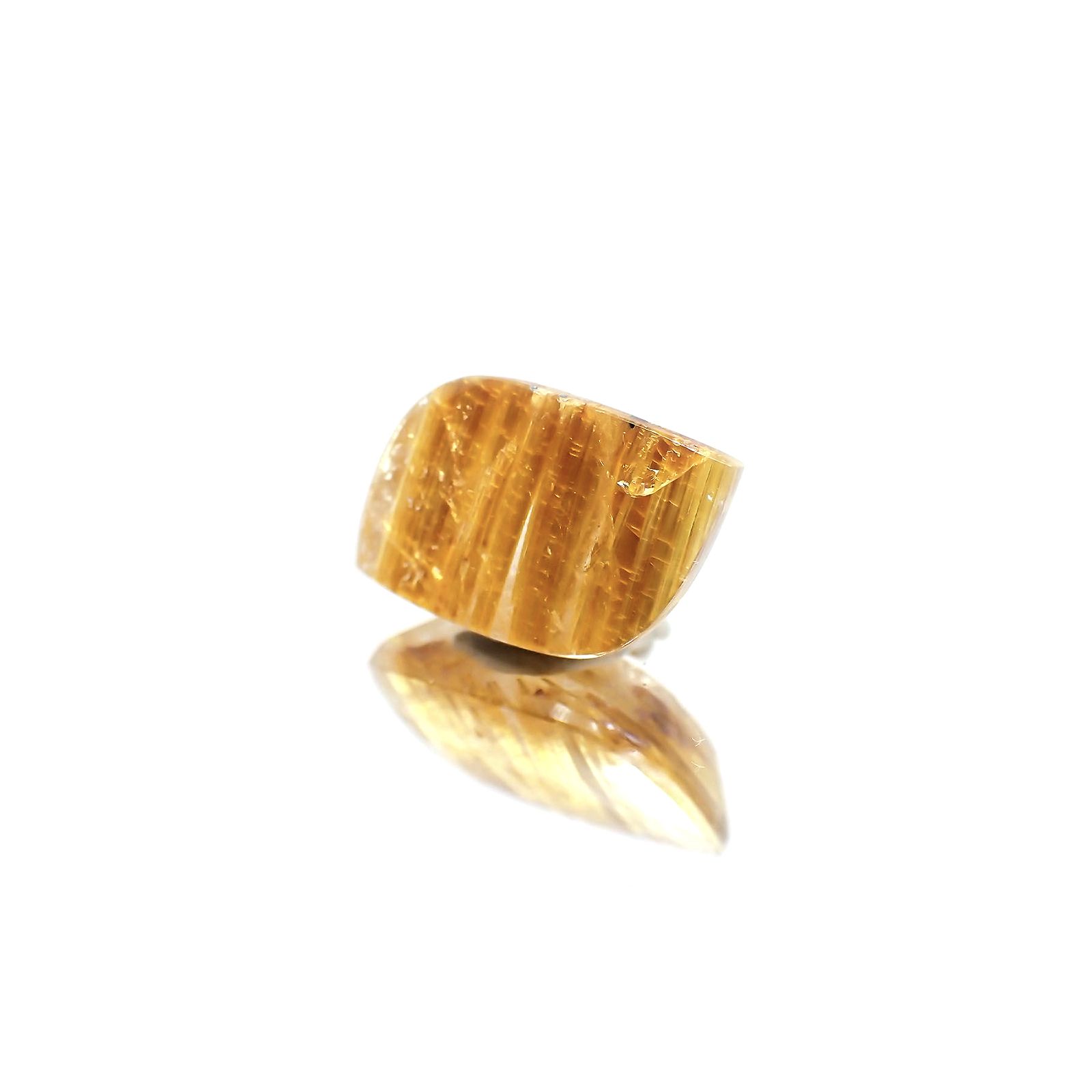 ◇フリーフォーム◇タイチンルチルクォーツ(宝石名ルチルレイテッド・クォーツ) ブラジル産 識別済 7.61ct / 15×10.2mm前後 [25019176]