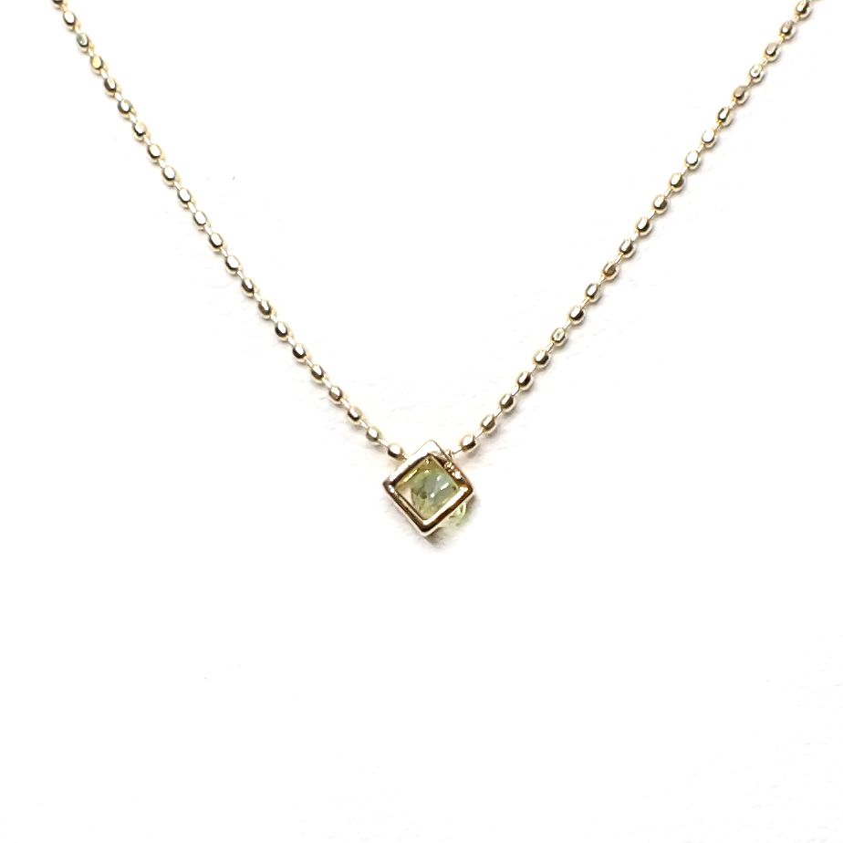 ◇K18 Reinette（レネット）◇ペリドット | キューブボックスデザイン [チャーム/ペンダントトップ※チェーン別売り]