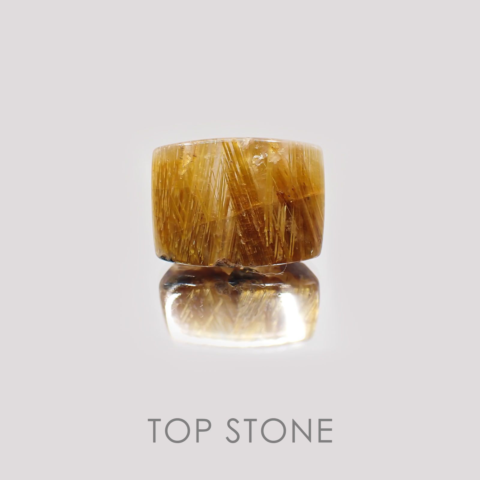 タイチンルチルクォーツ(宝石名ルチルレイテッド・クォーツ) ブラジル産 10.14ct 識別済[21019172]15×11.2mm前後