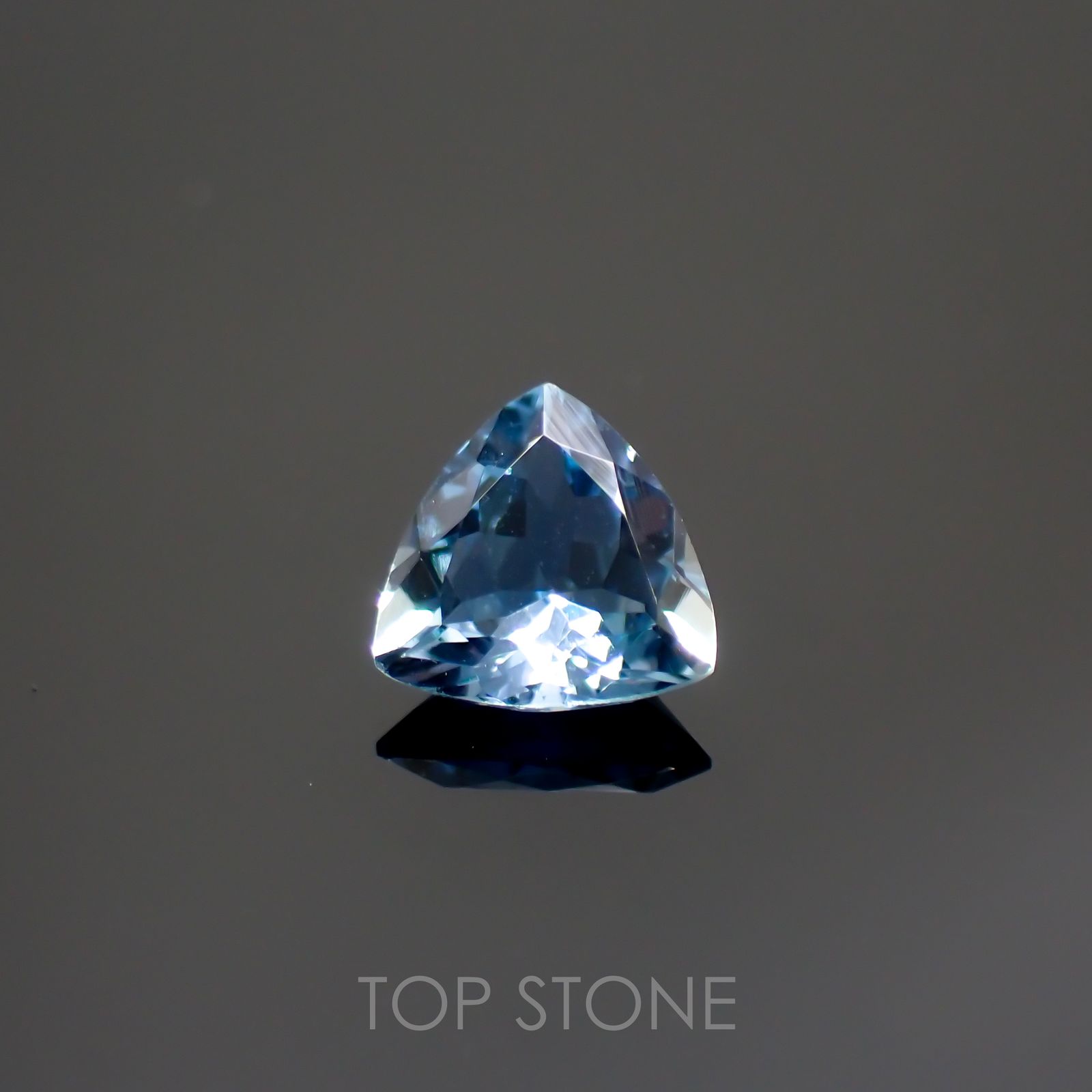 サンタマリアアクアマリン ブラジル産 0.55ct[220114050]6.2x5.9mm前後