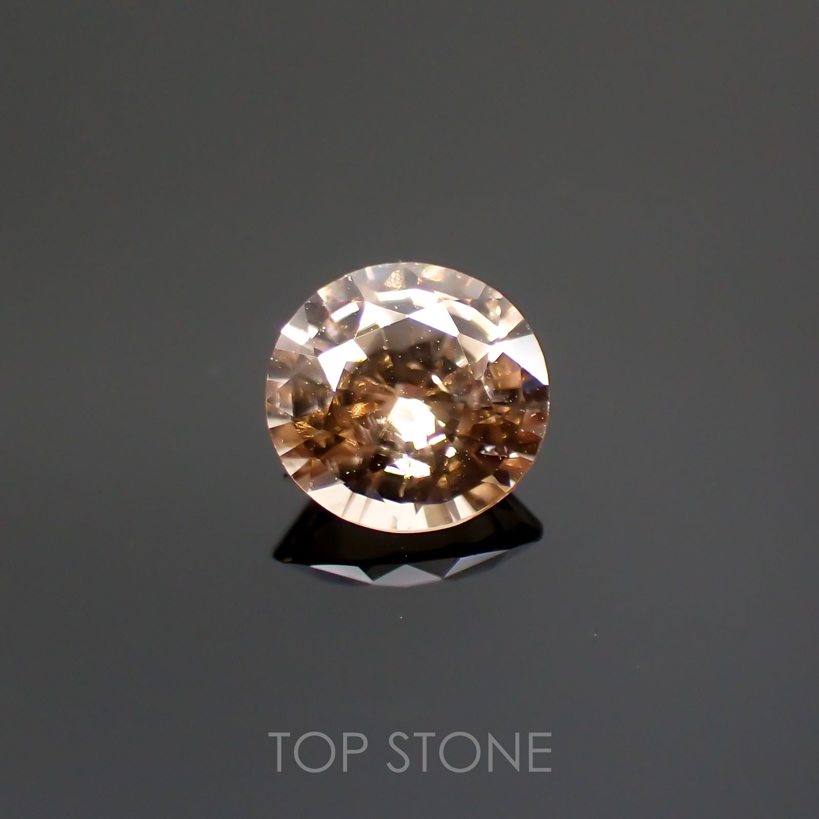 オレンジジルコン(宝石名ジルコン) スリランカ/カンボジア産 1.01ct 識別済[21018047]5.8×5.8mm前後
