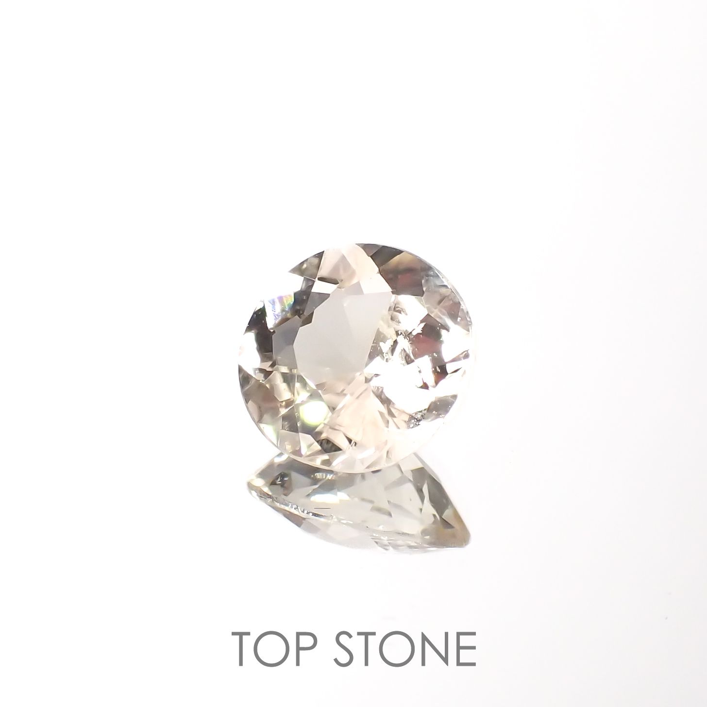 イエローフェナカイト(宝石名イエロー・フェナカイト)ブラジル産 2.038ct ソ付(彩珠)[221018527]8.6x8.5mm前後