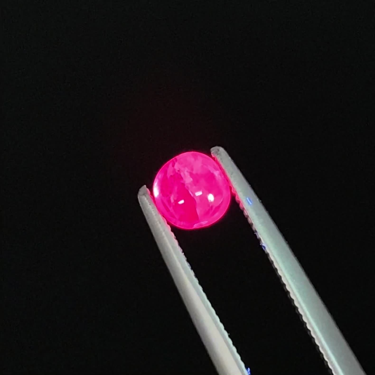 ルビー 非加熱(宝石名ルビー)ビルマ産 0.67ct 識別済[240628061