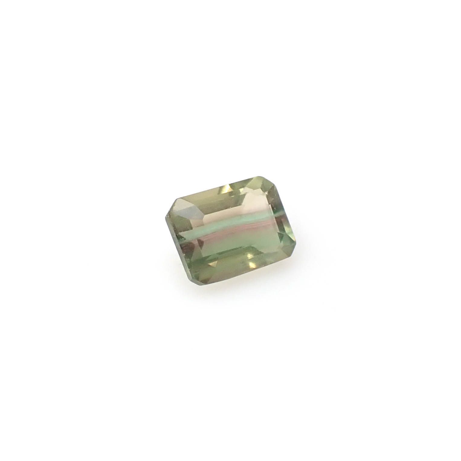 バイカラーフローライト フルオレッセンス ブラジル産 2.08ct [250430252]7.8x5.9mm前後