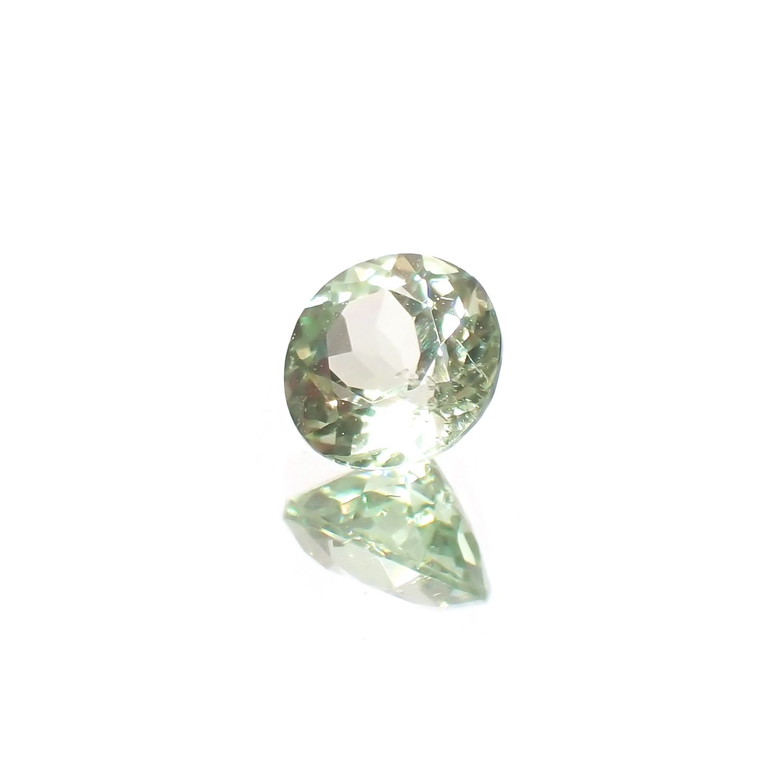 バナジウムコーネルピン(宝石名コーネルピン)タンザニア・タンガ州産 識別済 0.36ct / 4.4x4.4mm前後 [230521913]
