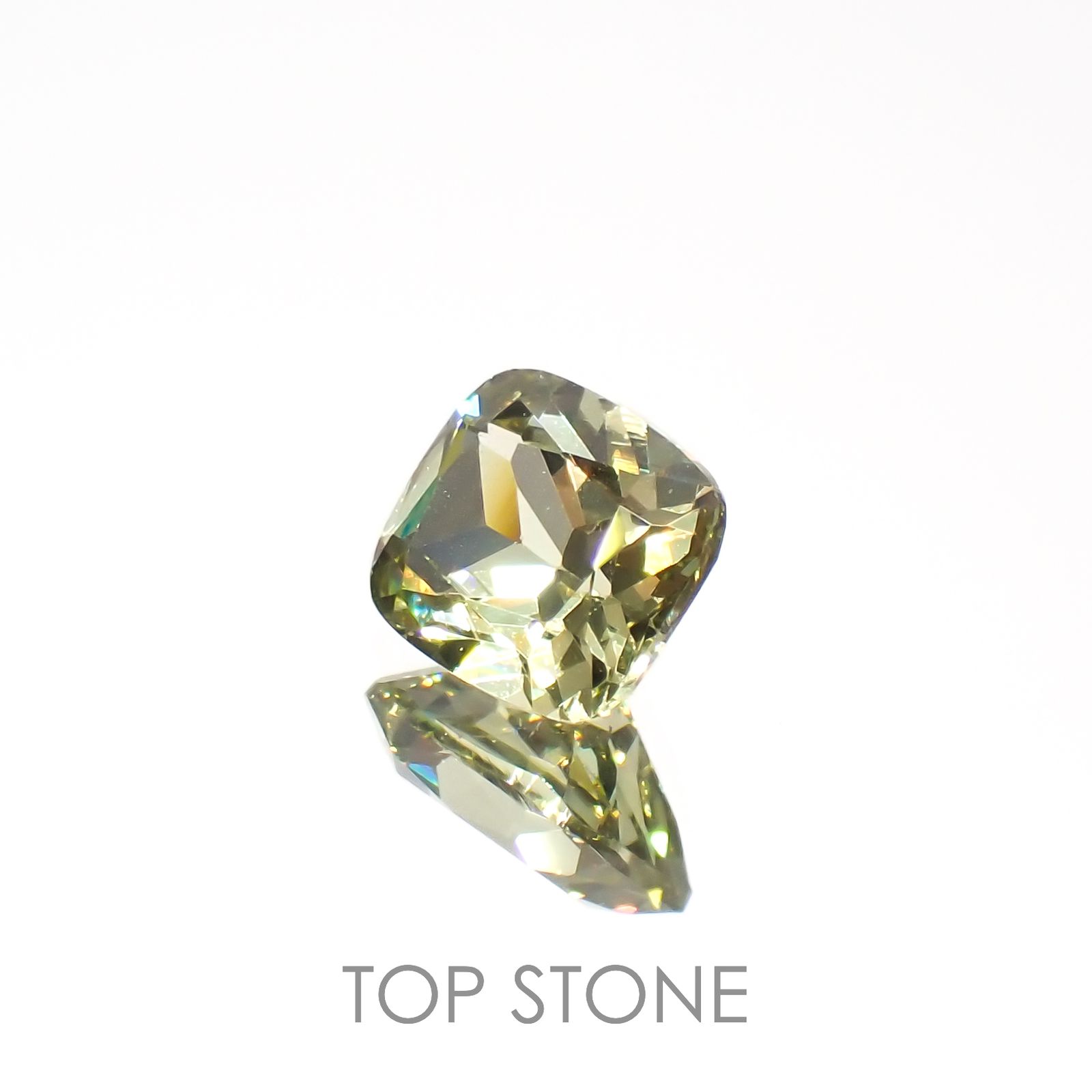 マリガーネット(宝石名グロッシュラー アンドラダイト・ガーネット)マリ共和国産 0.64ct 識別済[221219486]5.3x4.6mm前後