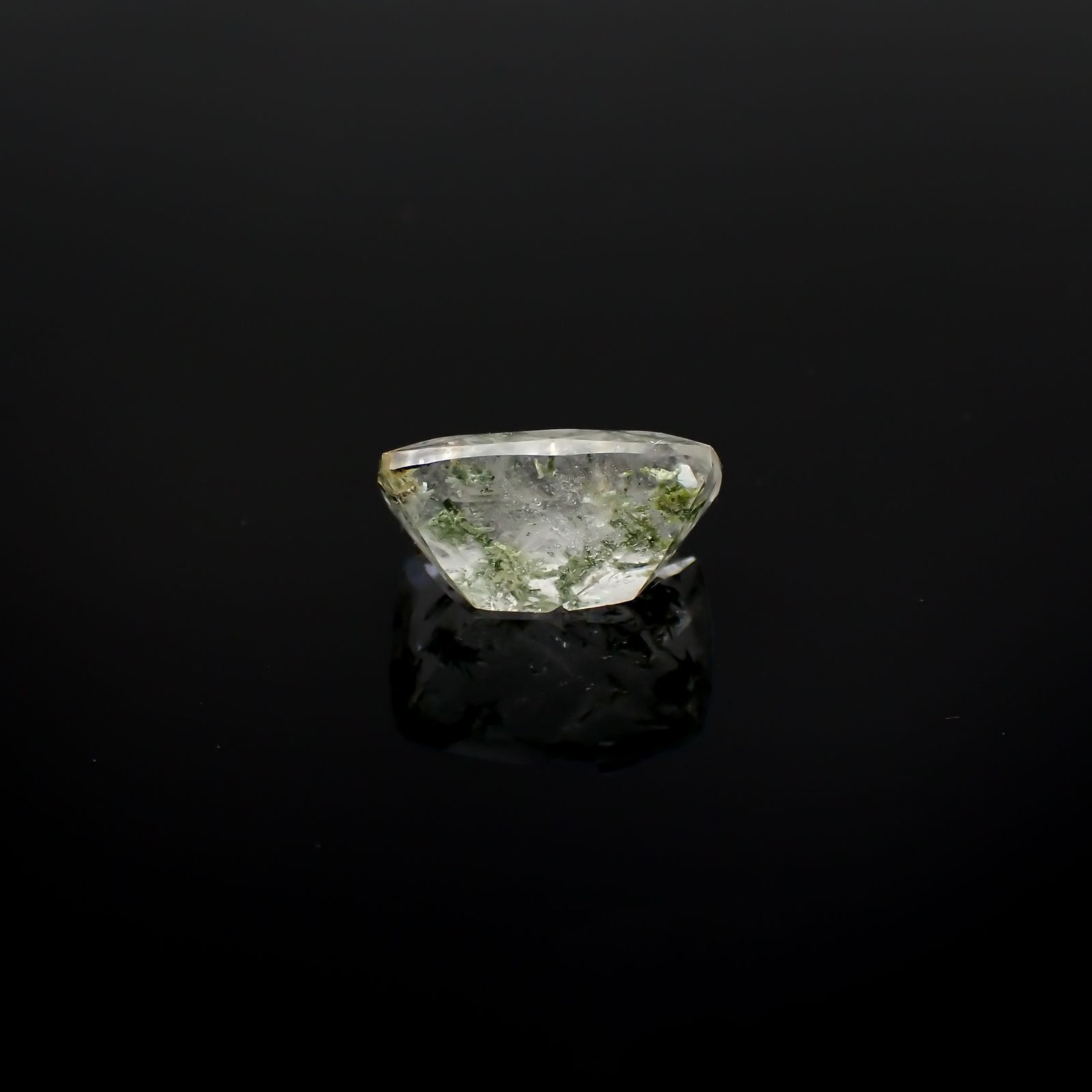 ヘデンベルジャイトインクォーツ インドネシア産 5.16ct [220917836]13.2x9.6mm前後