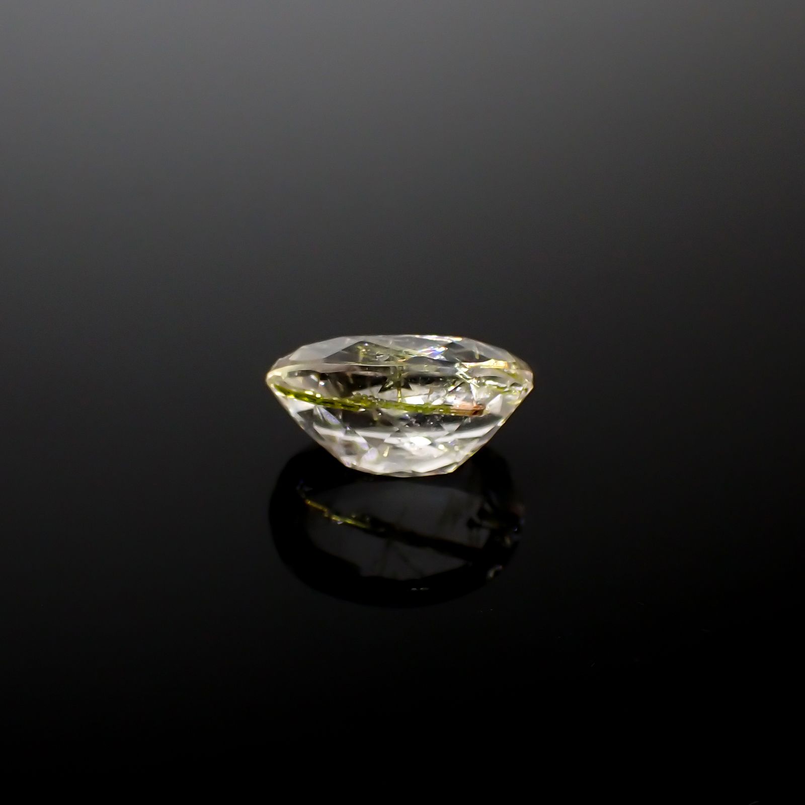 エピドートインクォーツ ブラジル産 2.81ct[240427290]10.7x8.2mm前後