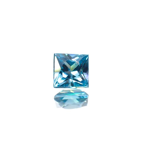 ◇プリンセスカット◇ブルージルコン カンボジア産 0.50ct[240728503]4x4mm前後