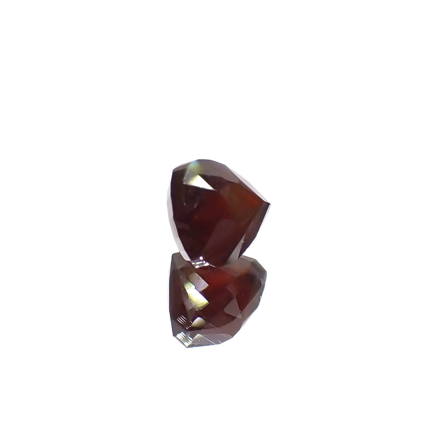 レインボーガーネット 日本・奈良県産 1.11ct[240125527]5.8x5.1mm前後