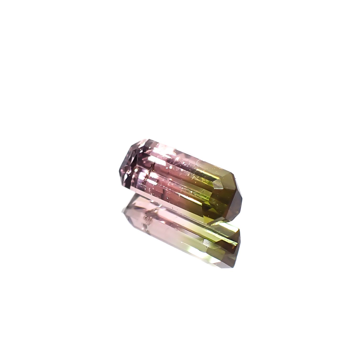 バイカラートルマリン アフガニスタン産 0.68ct [241029406]7.9x3.3mm前後